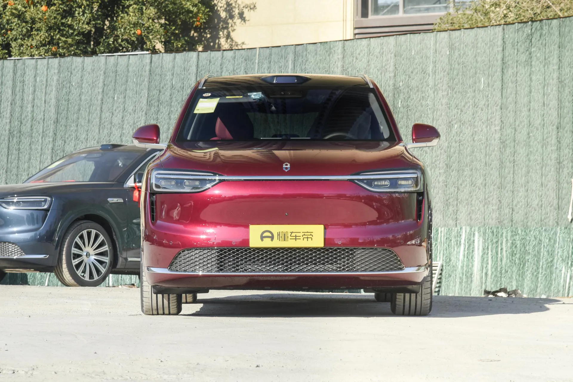  M7 Pure EV Ultra 5-Seater AWD (192-Line LiDAR)