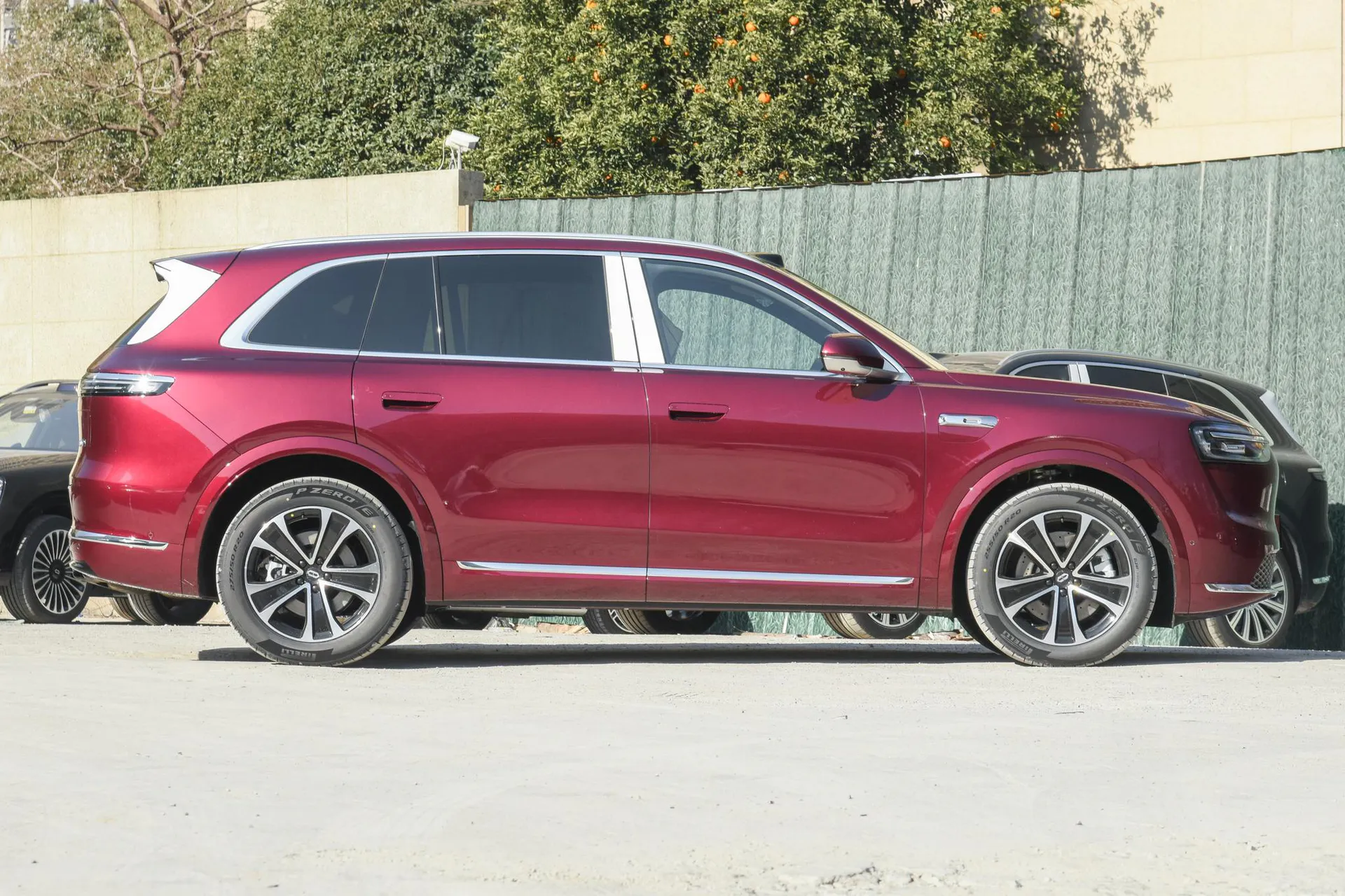  M7 Pure EV Ultra 5-Seater AWD (192-Line LiDAR)