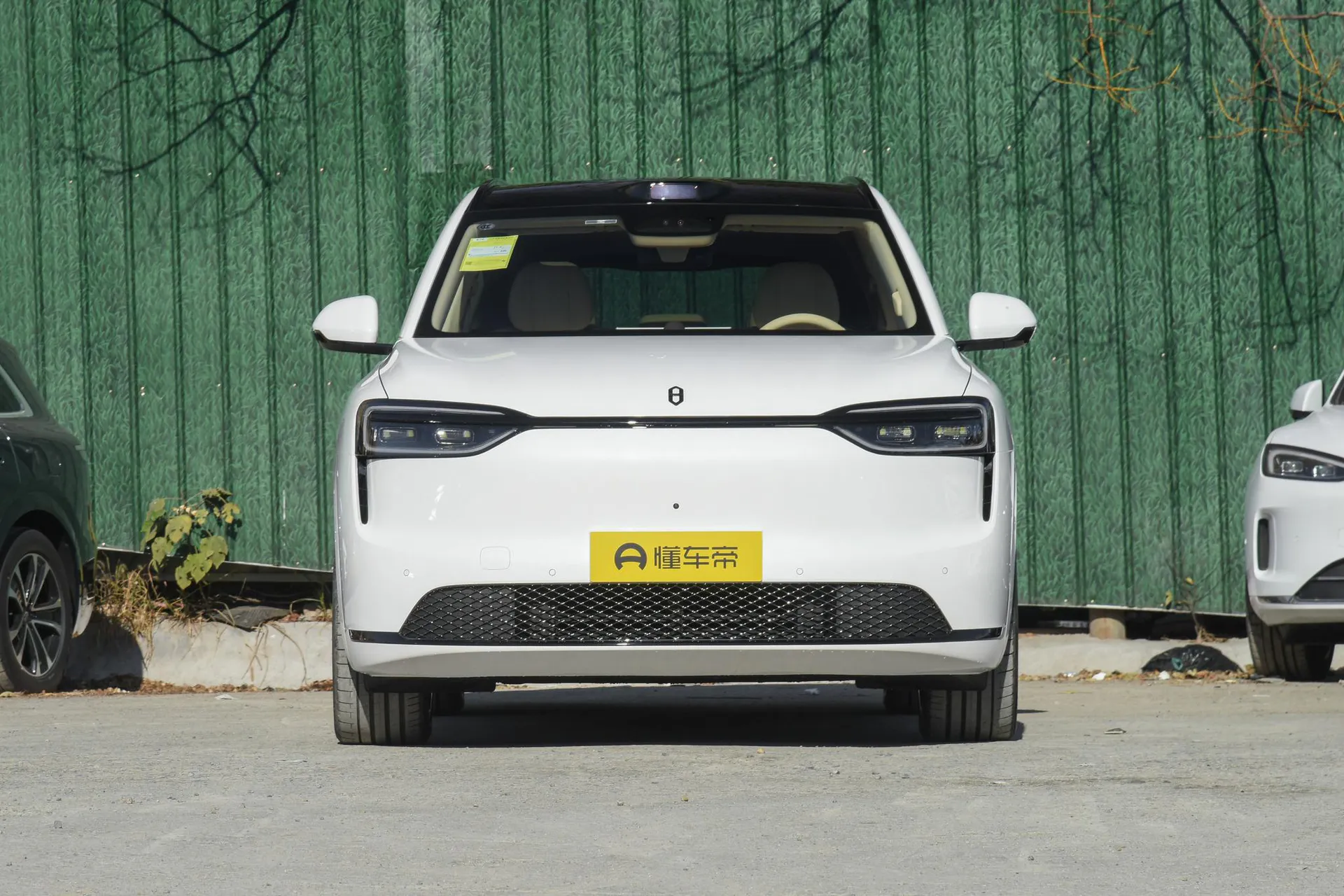  M7 Pure EV Ultra 5-Seater AWD (192-Line LiDAR)