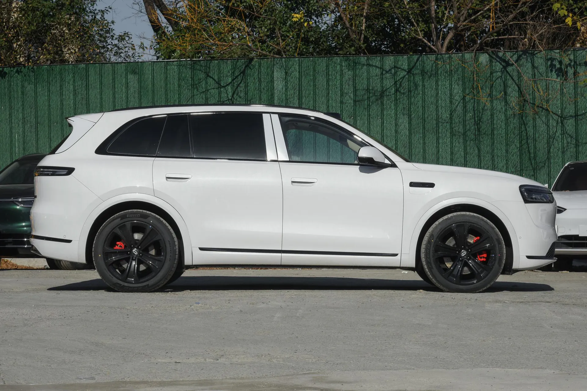  M7 Pure EV Ultra 5-Seater AWD (192-Line LiDAR)