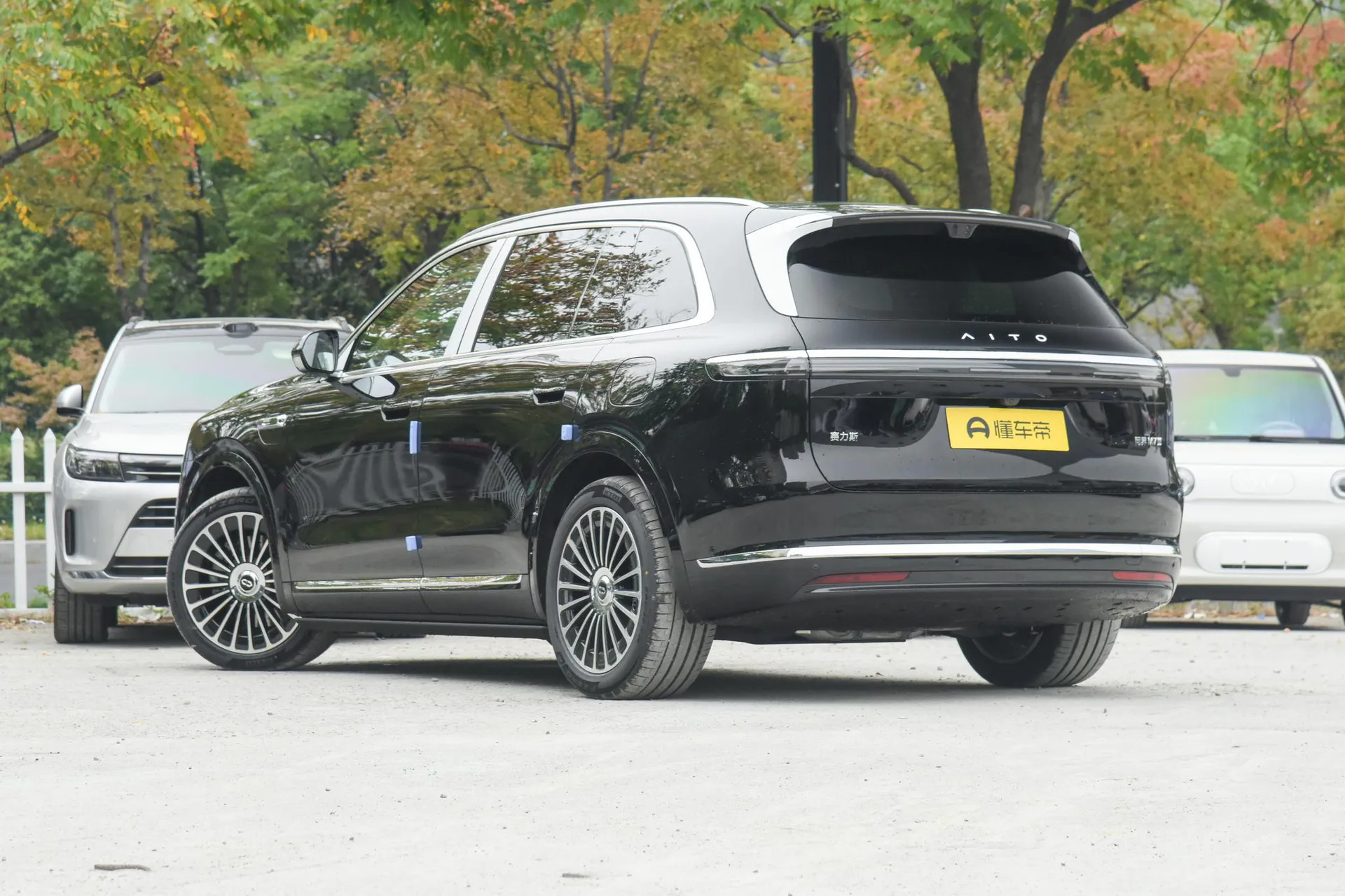  M7 Pure EV Max 6-Seater Long Range (192-Line LiDAR)