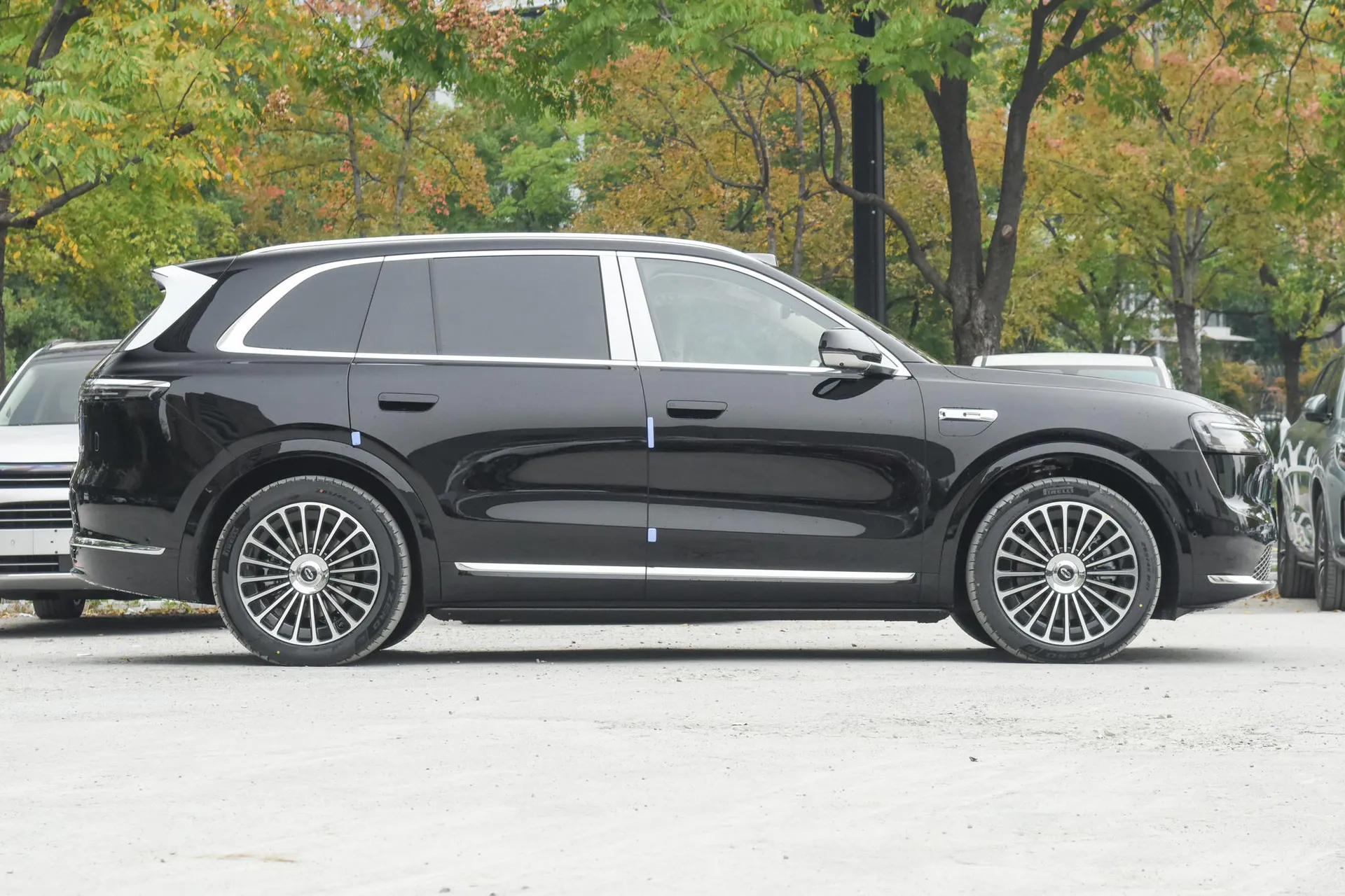  M7 Pure EV Max 6-Seater Long Range (192-Line LiDAR)