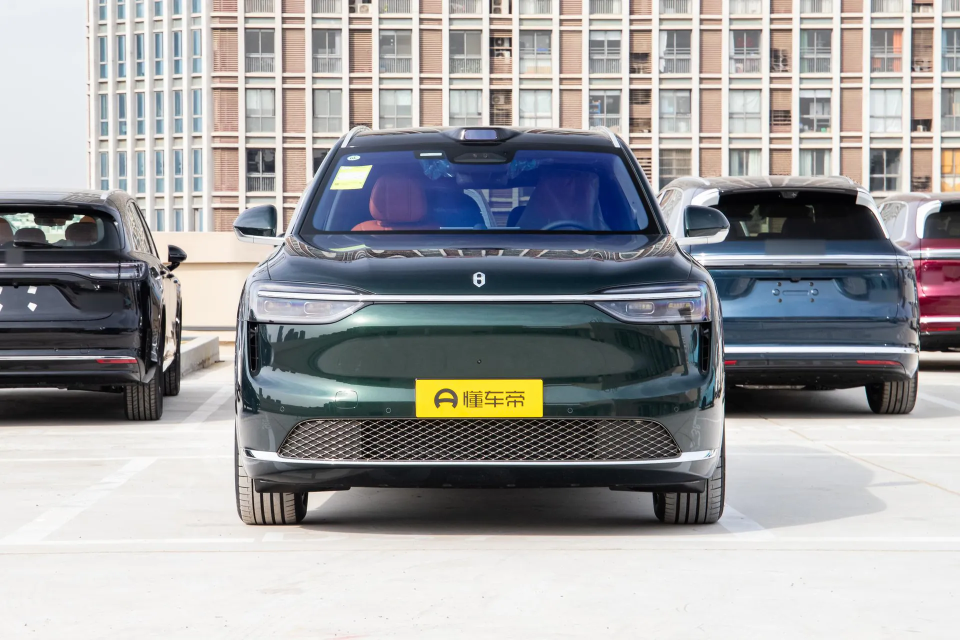  M7 Pure EV Max 6-Seater Long Range (192-Line LiDAR)