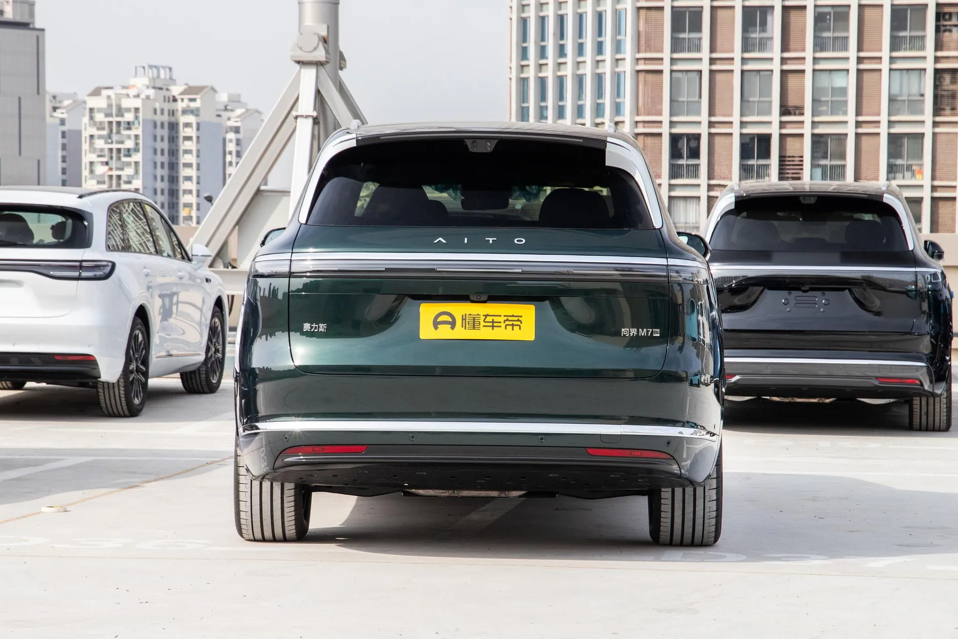  M7 Pure EV Max 6-Seater Long Range (192-Line LiDAR)