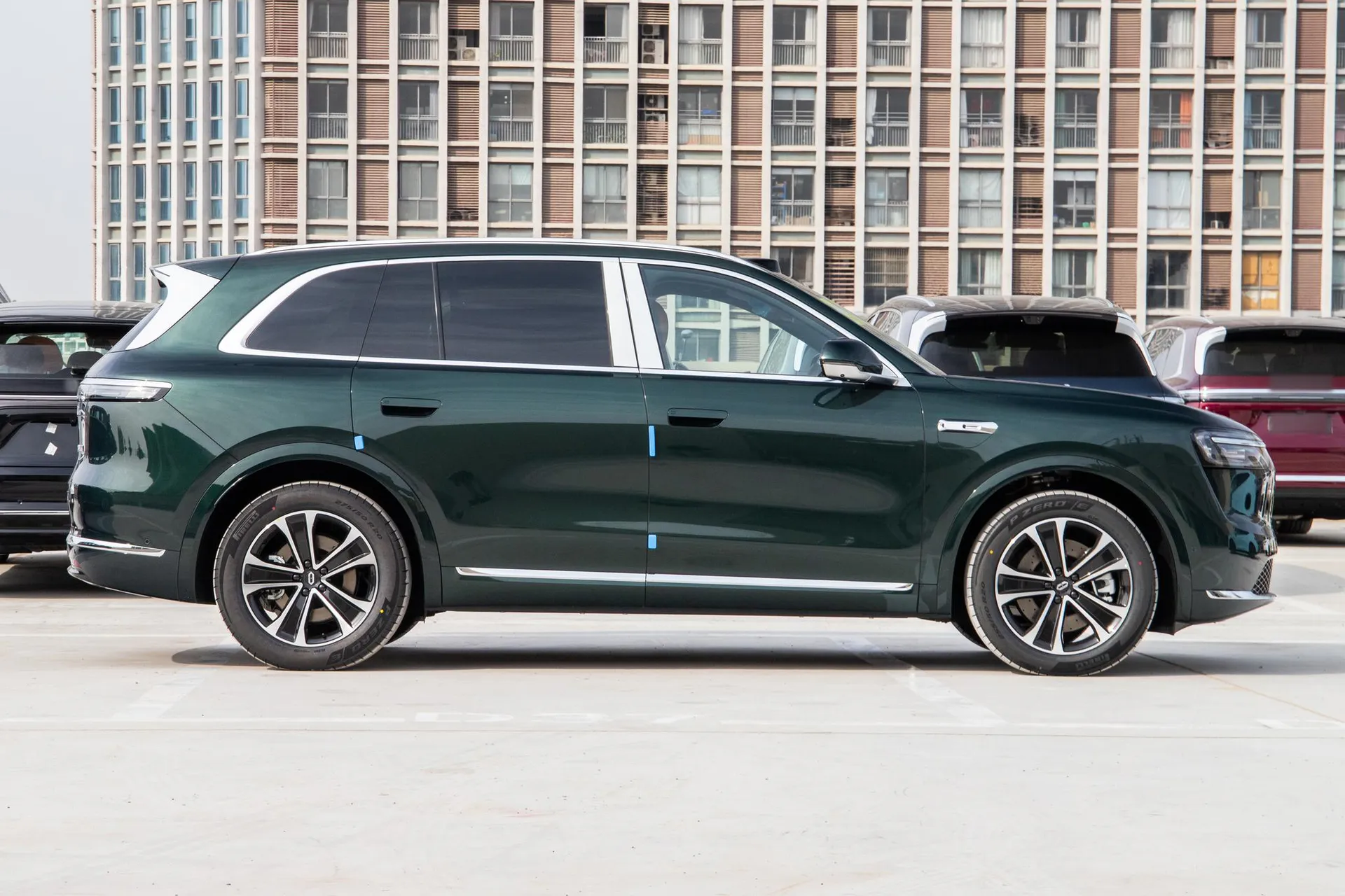  M7 Pure EV Max 6-Seater Long Range (192-Line LiDAR)