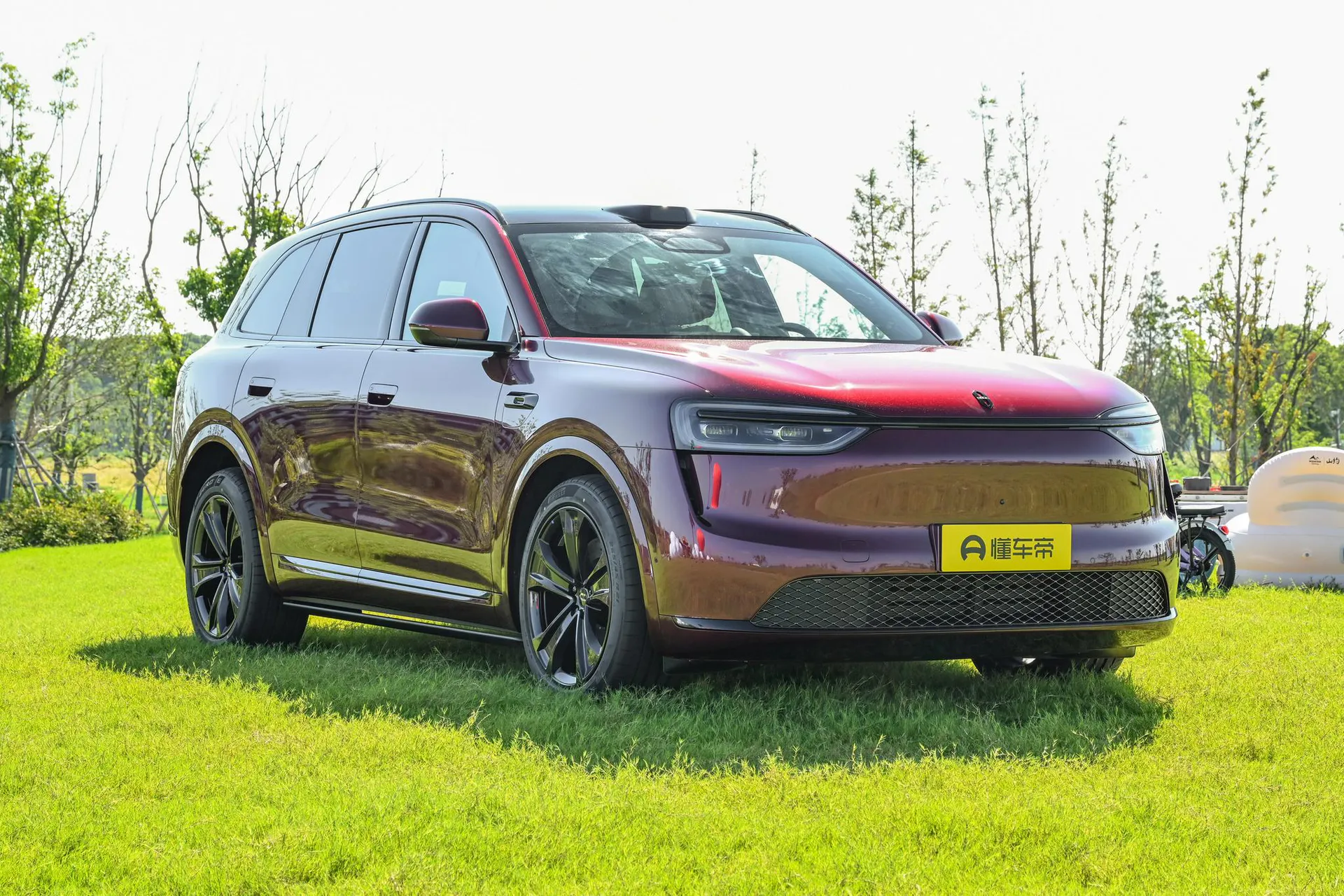  M7 Pure EV Max 6-Seater Long Range (192-Line LiDAR)