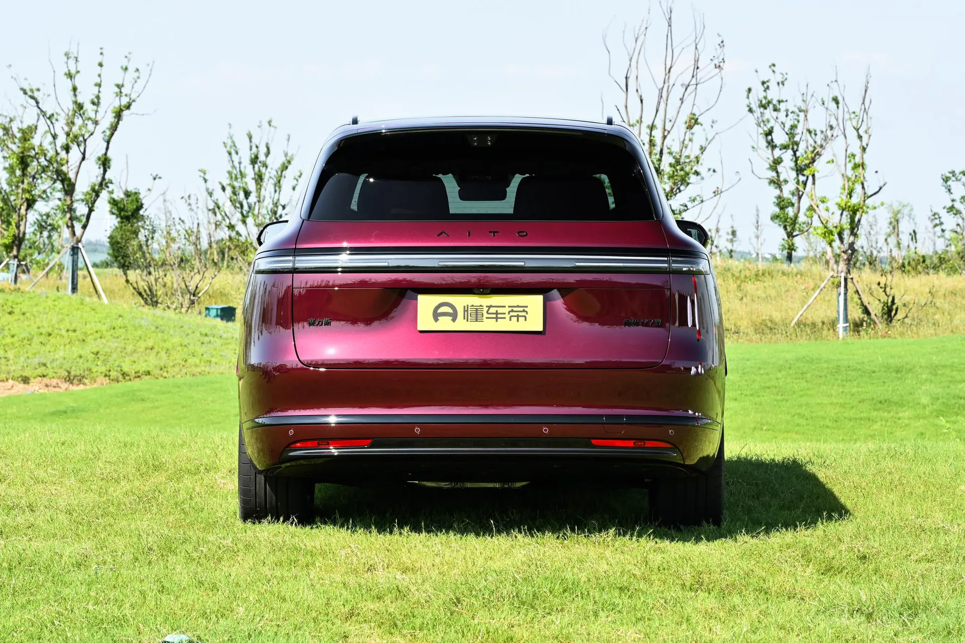  M7 Pure EV Max 6-Seater Long Range (192-Line LiDAR)
