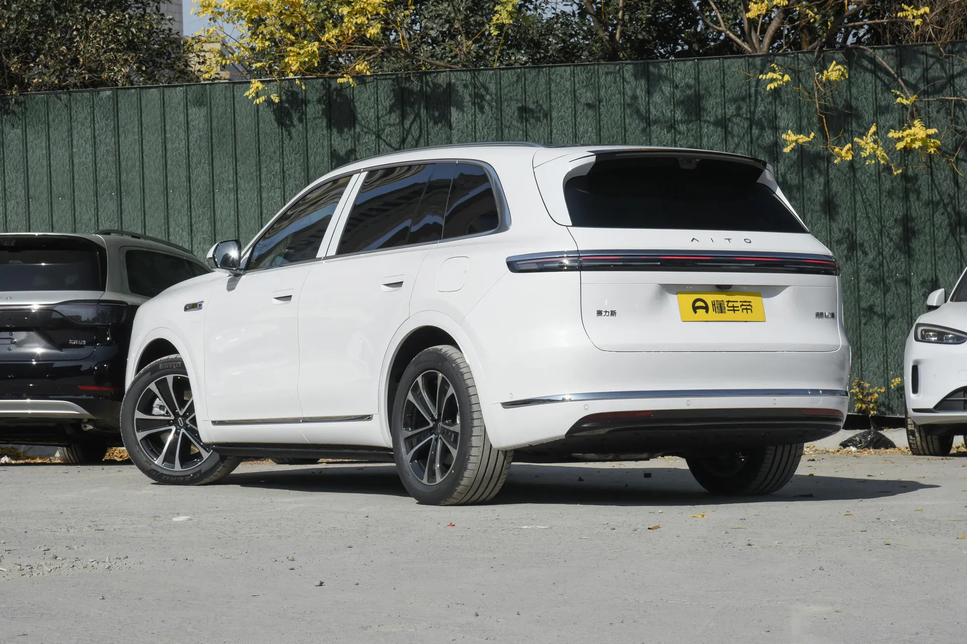  M7 Pure EV Max 6-Seater Long Range (192-Line LiDAR)