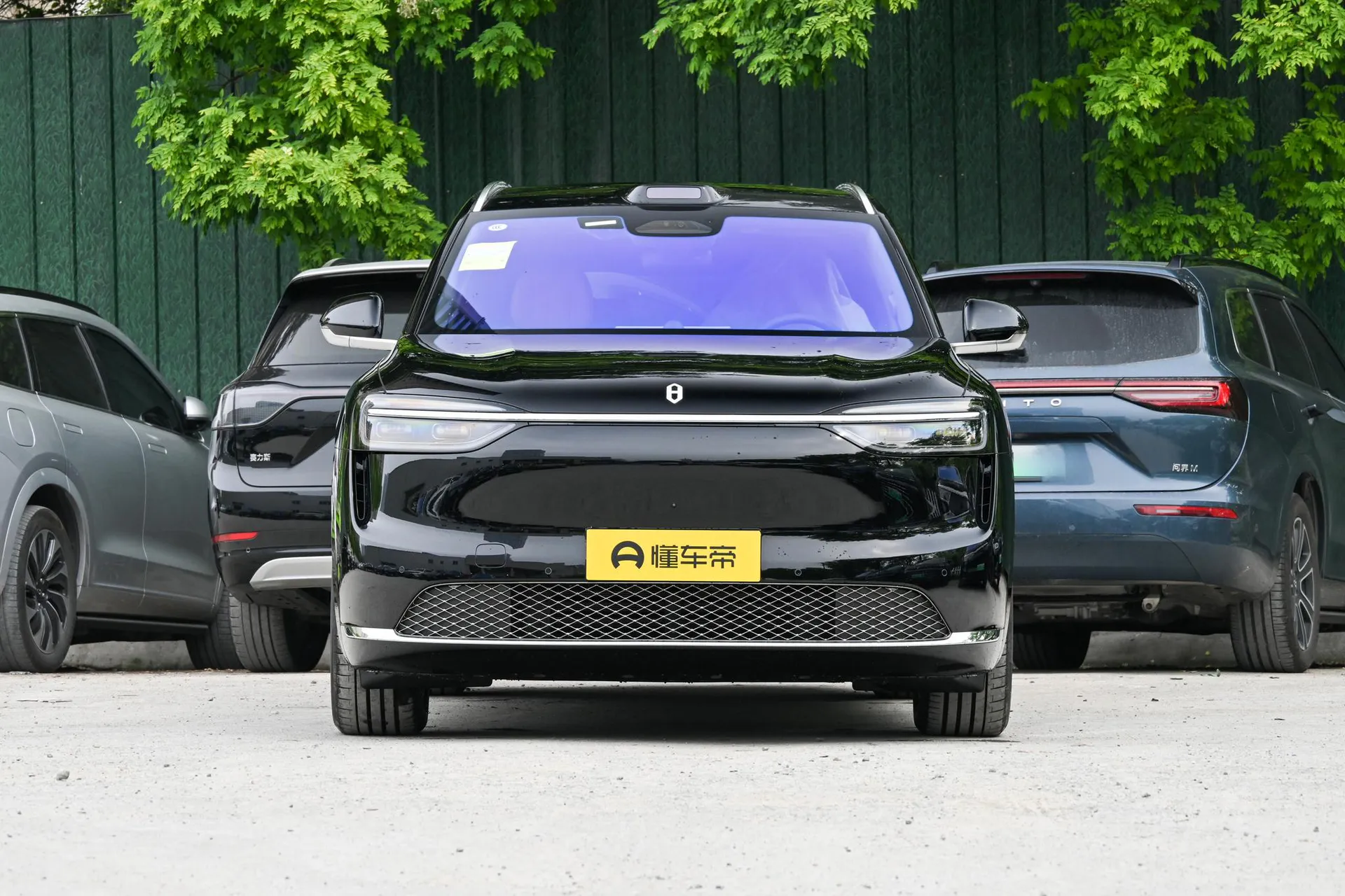  M7 Pure EV Max 6-Seater Long Range (896-Line LiDAR)