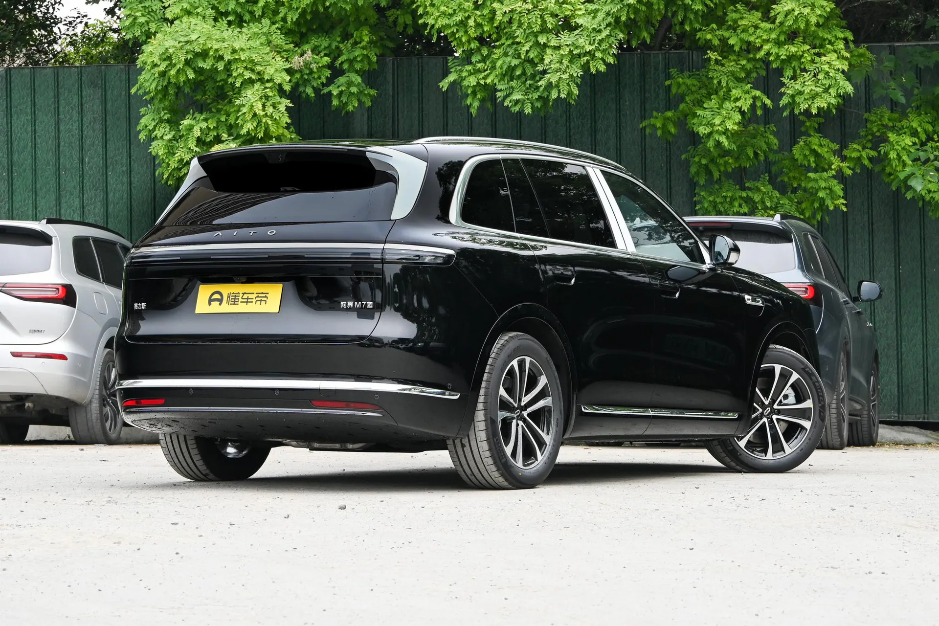  M7 Pure EV Max 6-Seater Long Range (896-Line LiDAR)