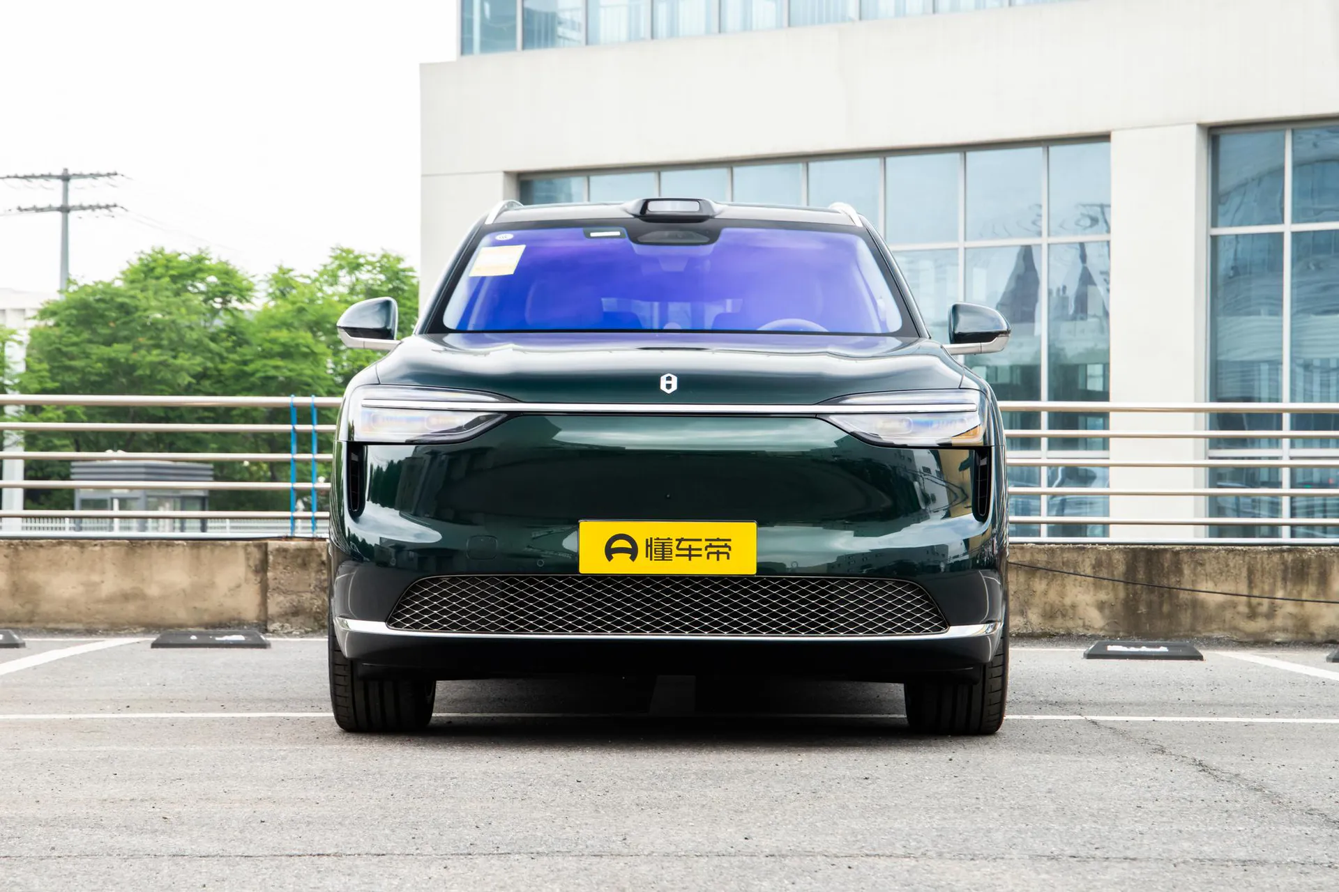  M7 Pure EV Max 6-Seater Long Range (896-Line LiDAR)