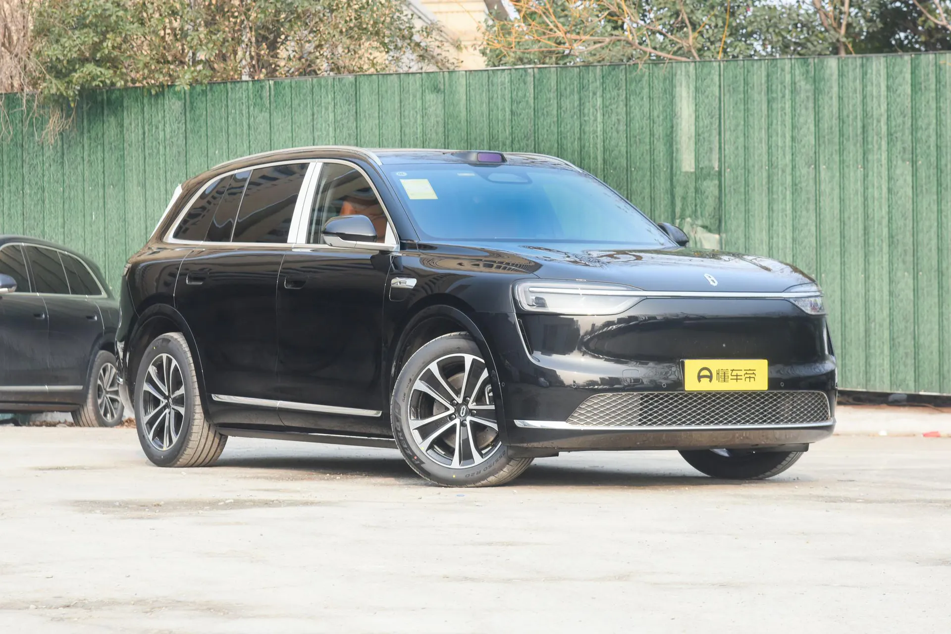  M7 Pure EV Max 6-Seater AWD (192-Line LiDAR)