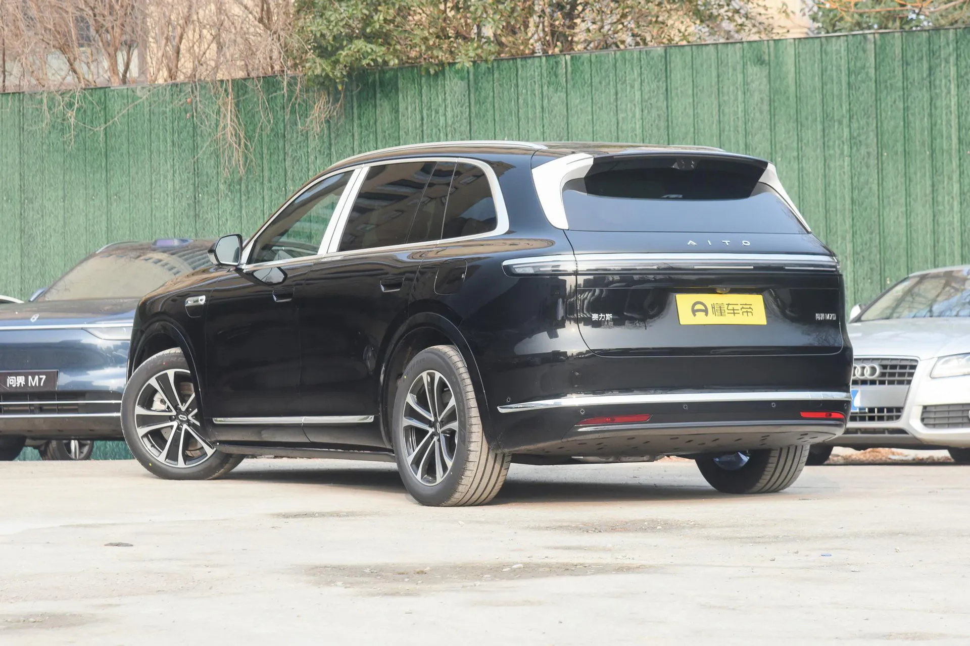  M7 Pure EV Max 6-Seater AWD (192-Line LiDAR)