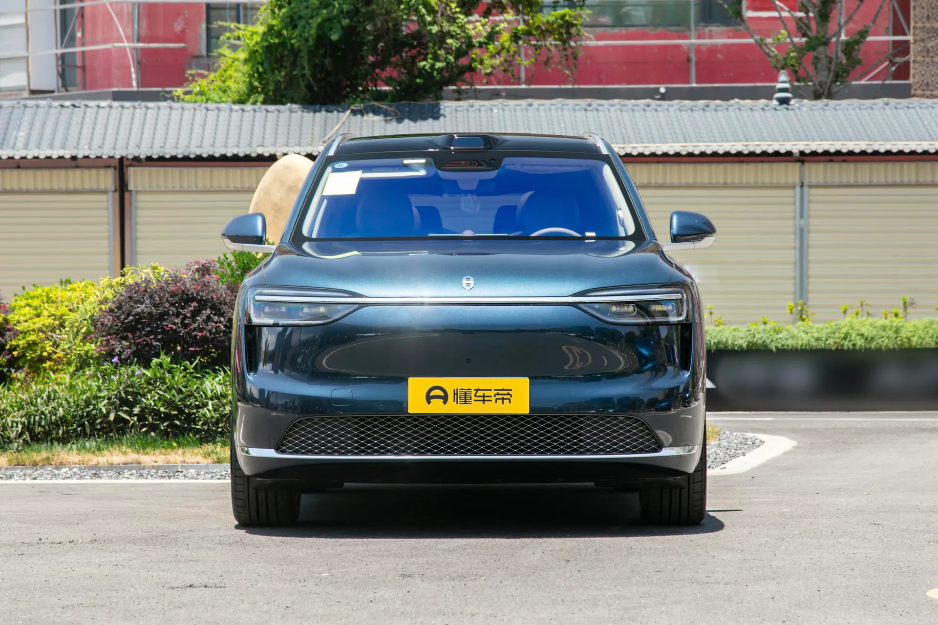  M7 Pure EV Max 6-Seater AWD (192-Line LiDAR)