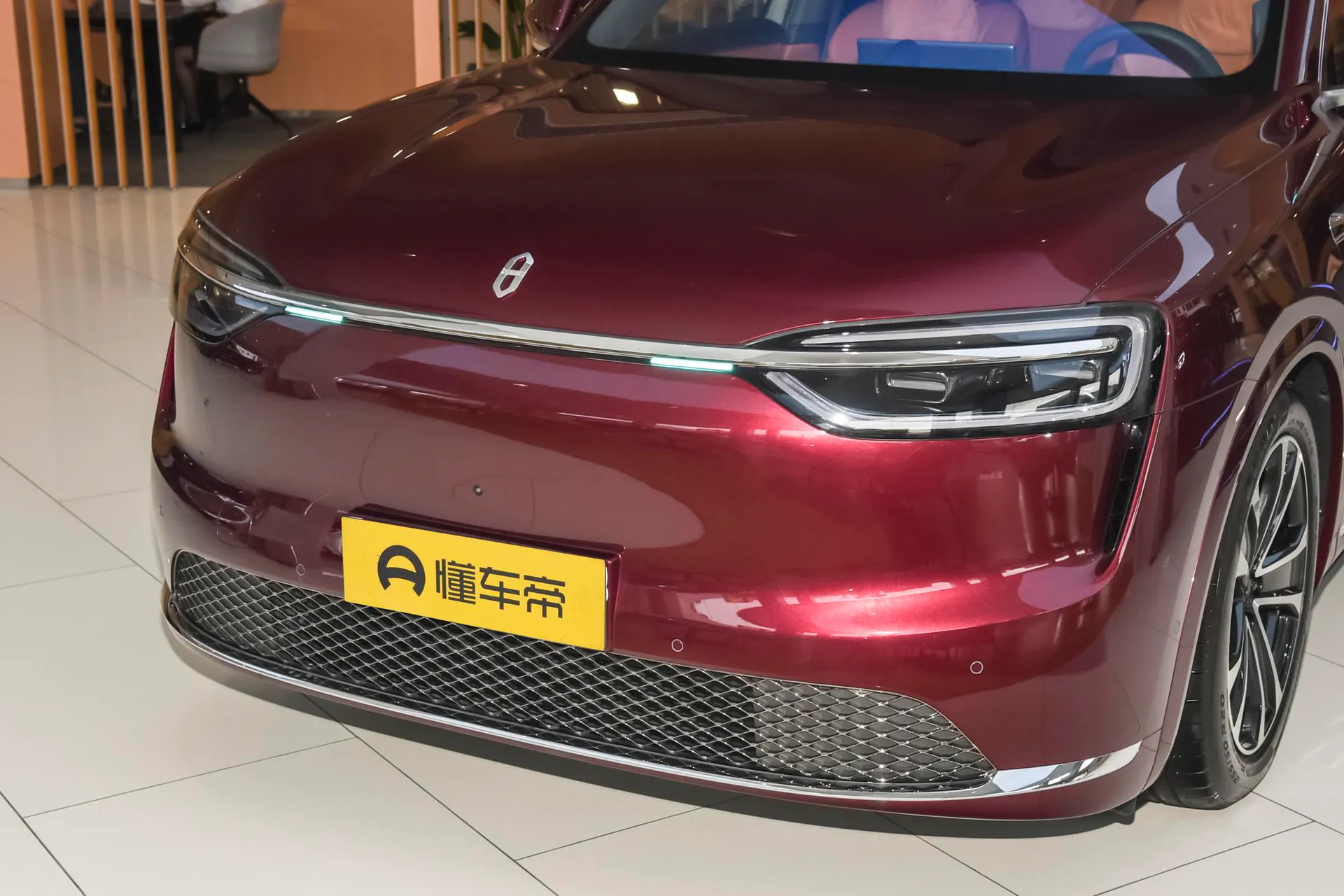  M7 Pure EV Ultra 6-Seater AWD (192-Line LiDAR)