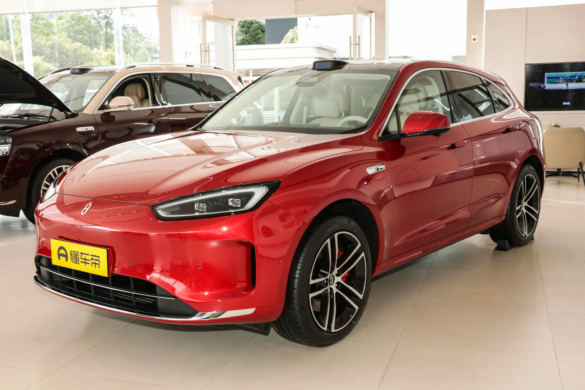  M5 Range Extender Ultra RWD