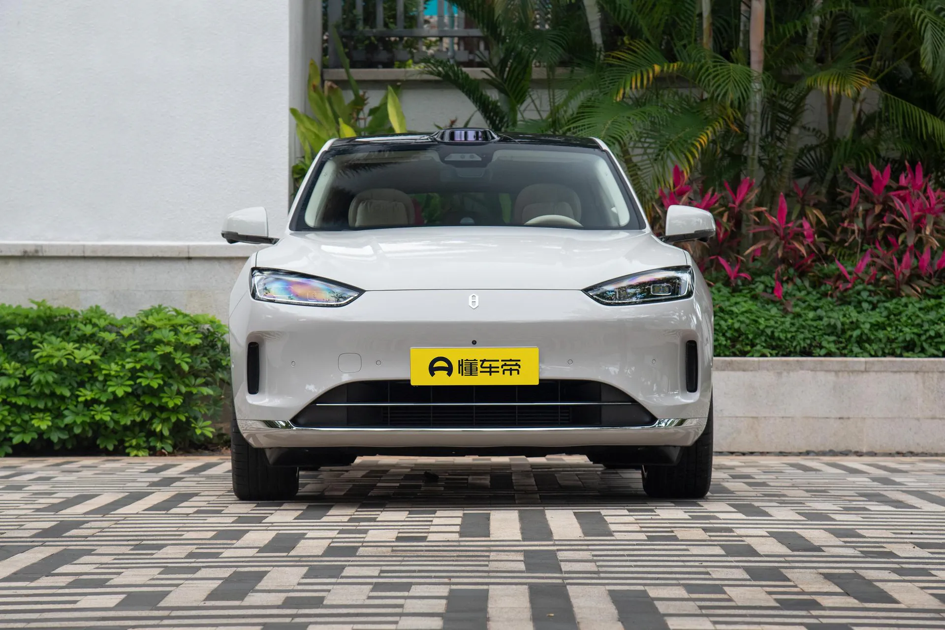  M5 Range Extender Ultra RWD