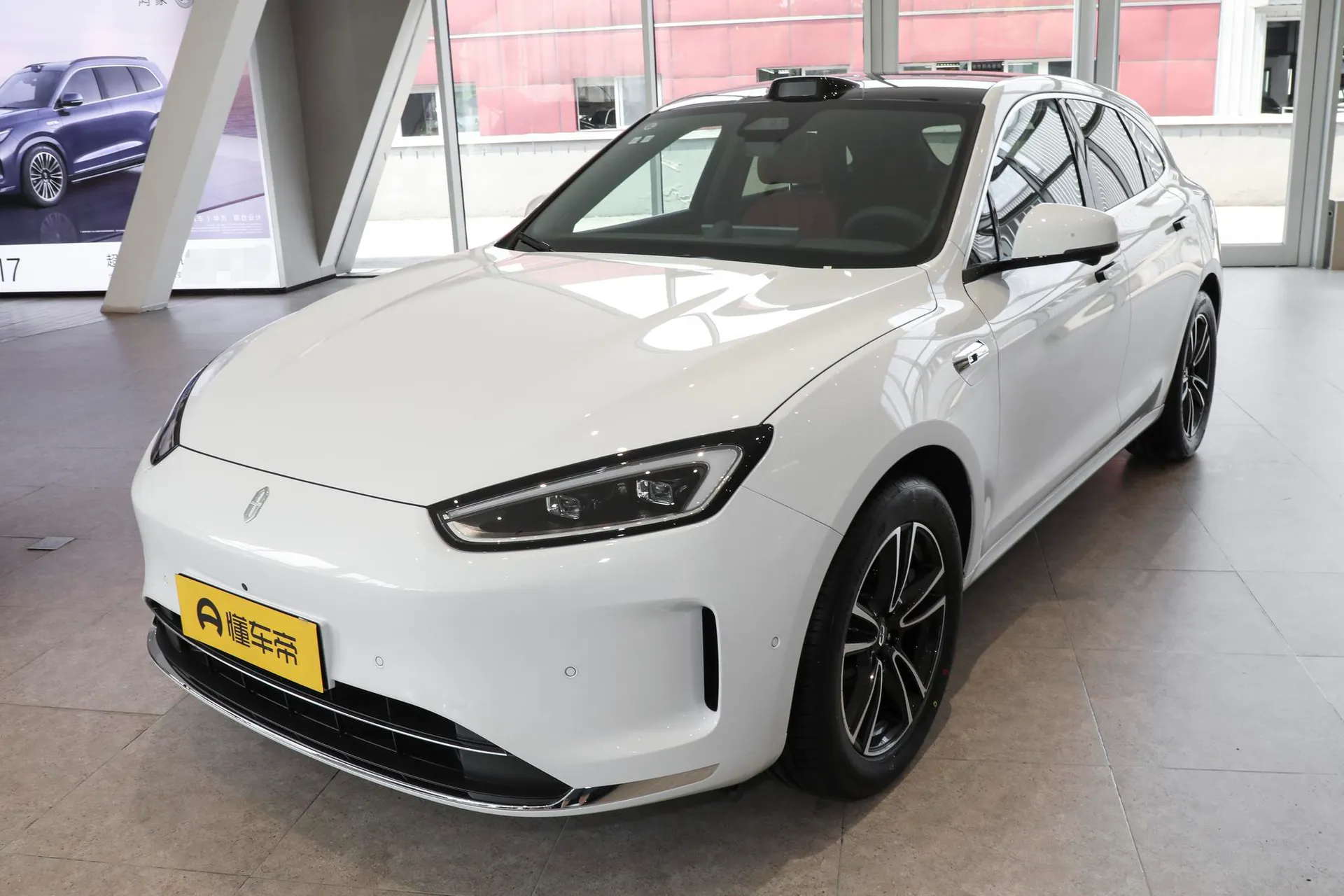  M5 Range Extender Ultra RWD