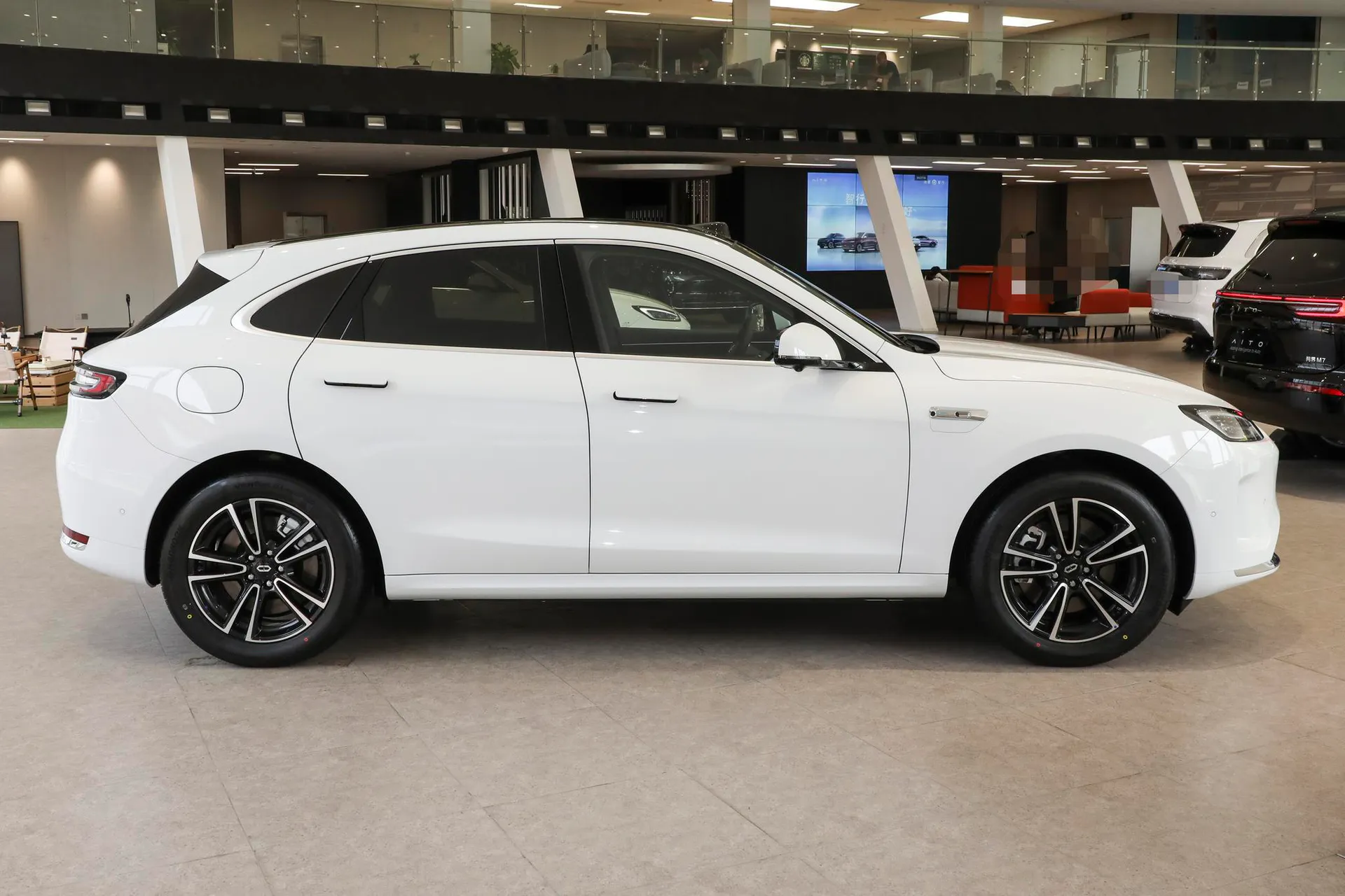 M5 Range Extender Ultra RWD