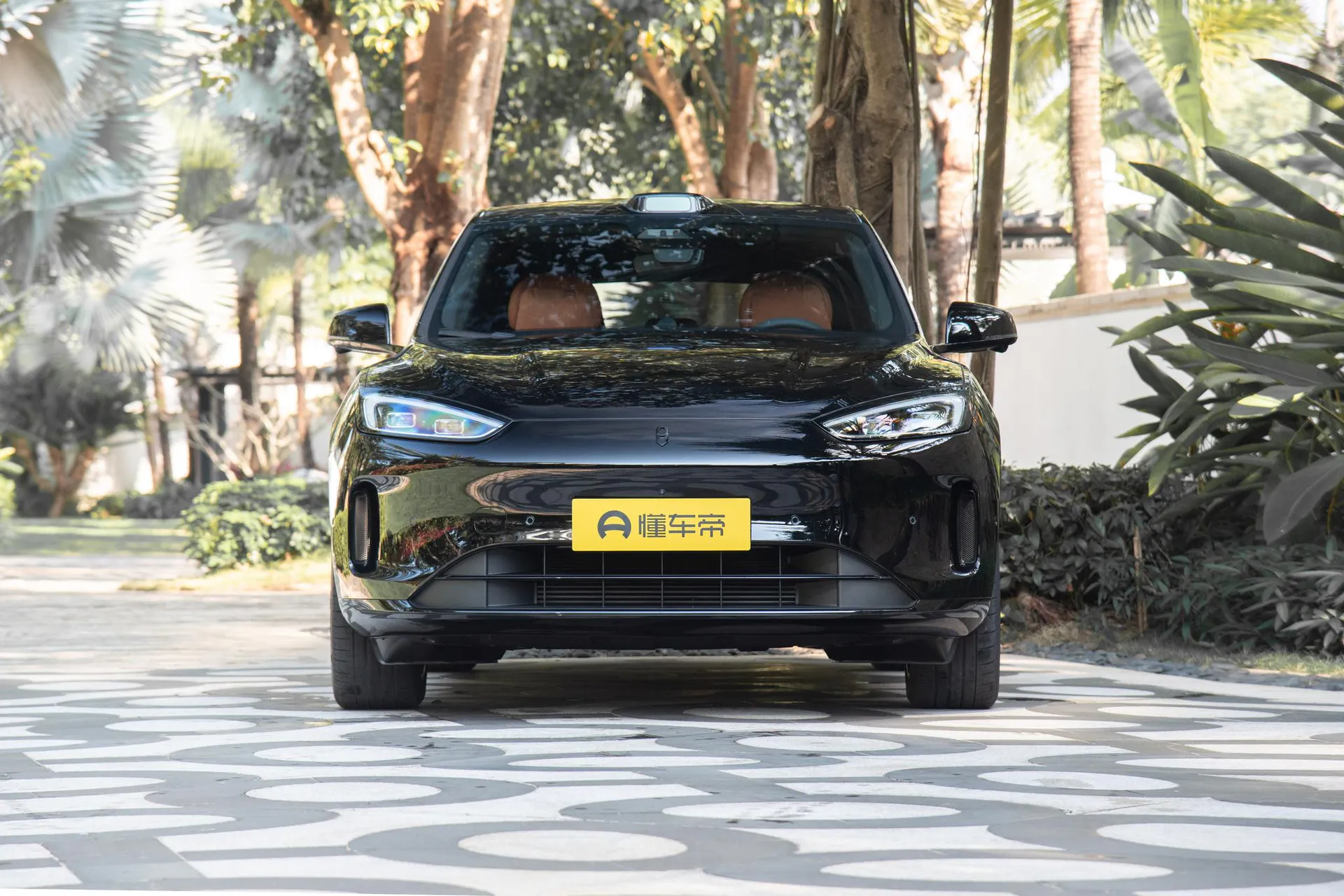  M5 Range Extender Ultra AWD
