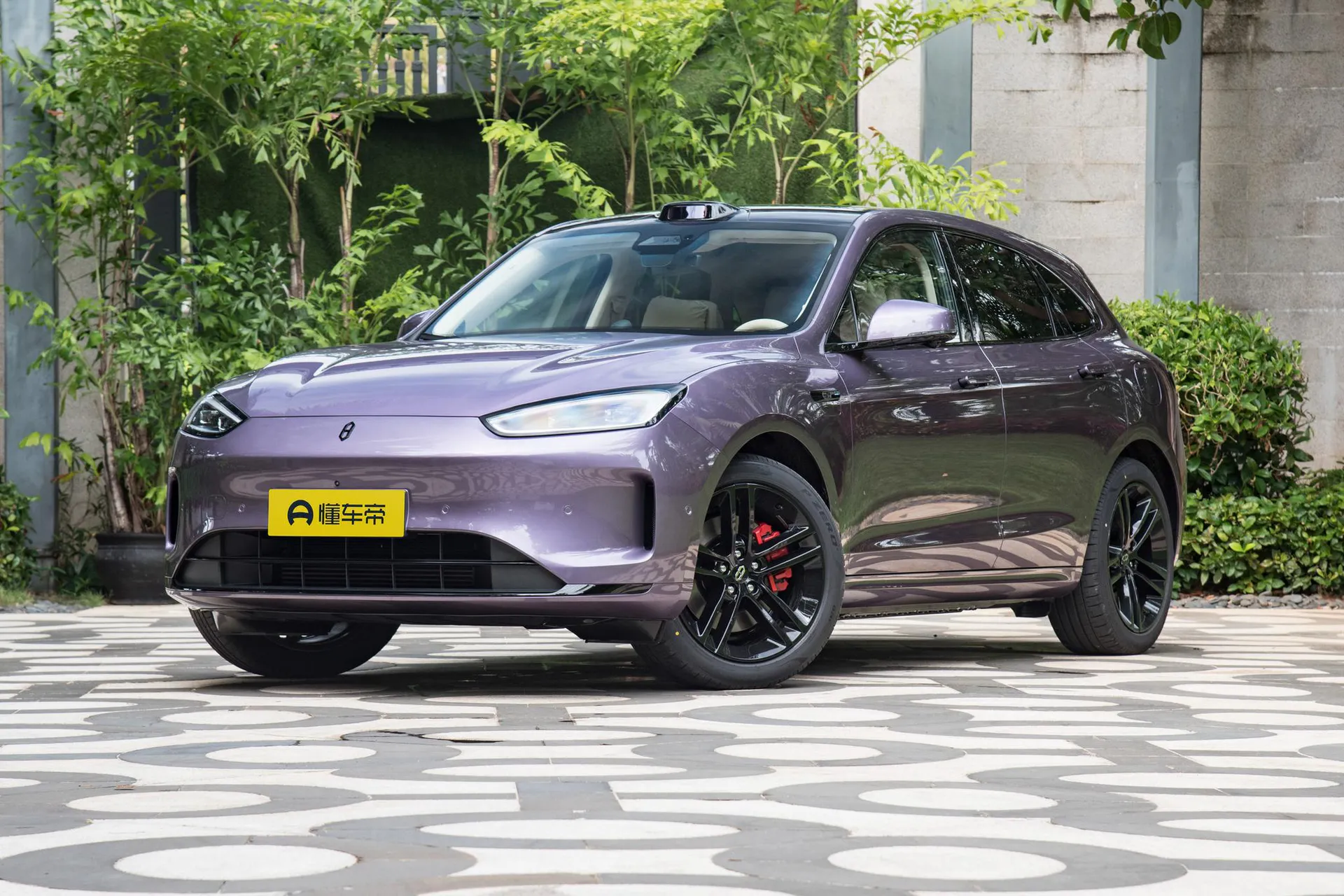  M5 Range Extender Ultra AWD
