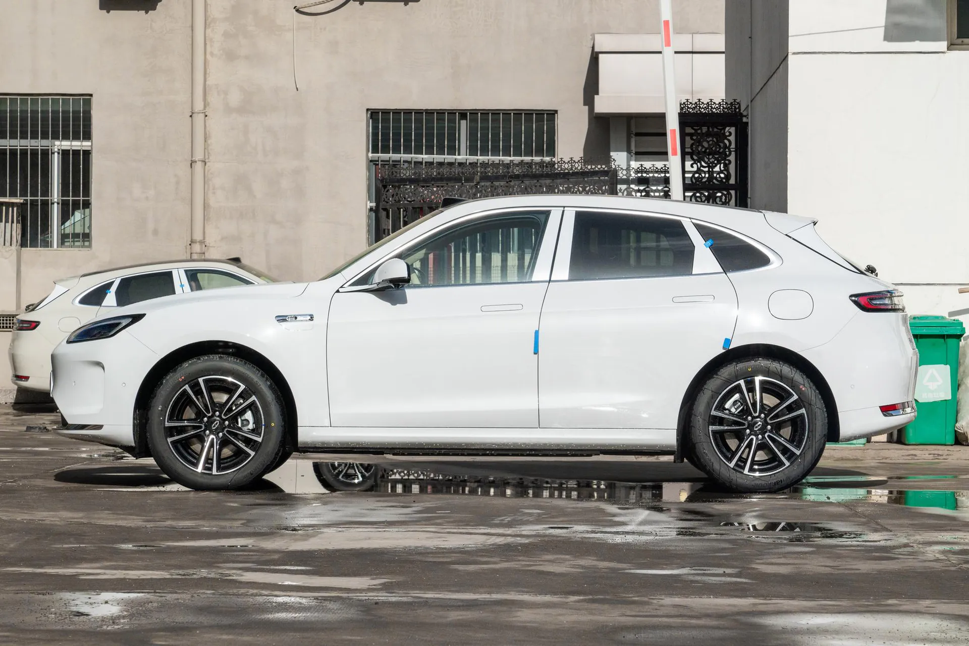  M5 Range Extender Ultra AWD