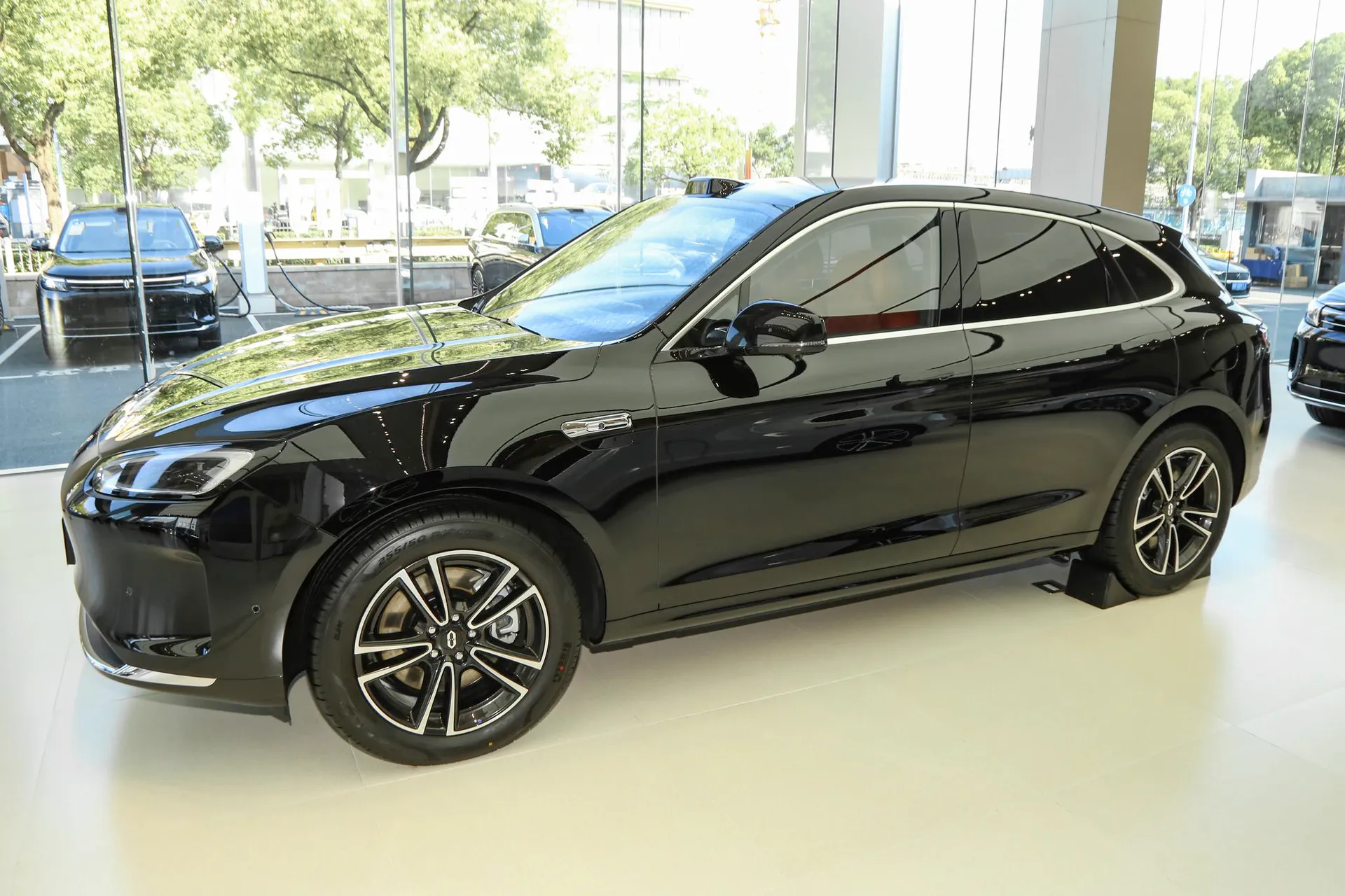  M5 Pure EV Ultra RWD