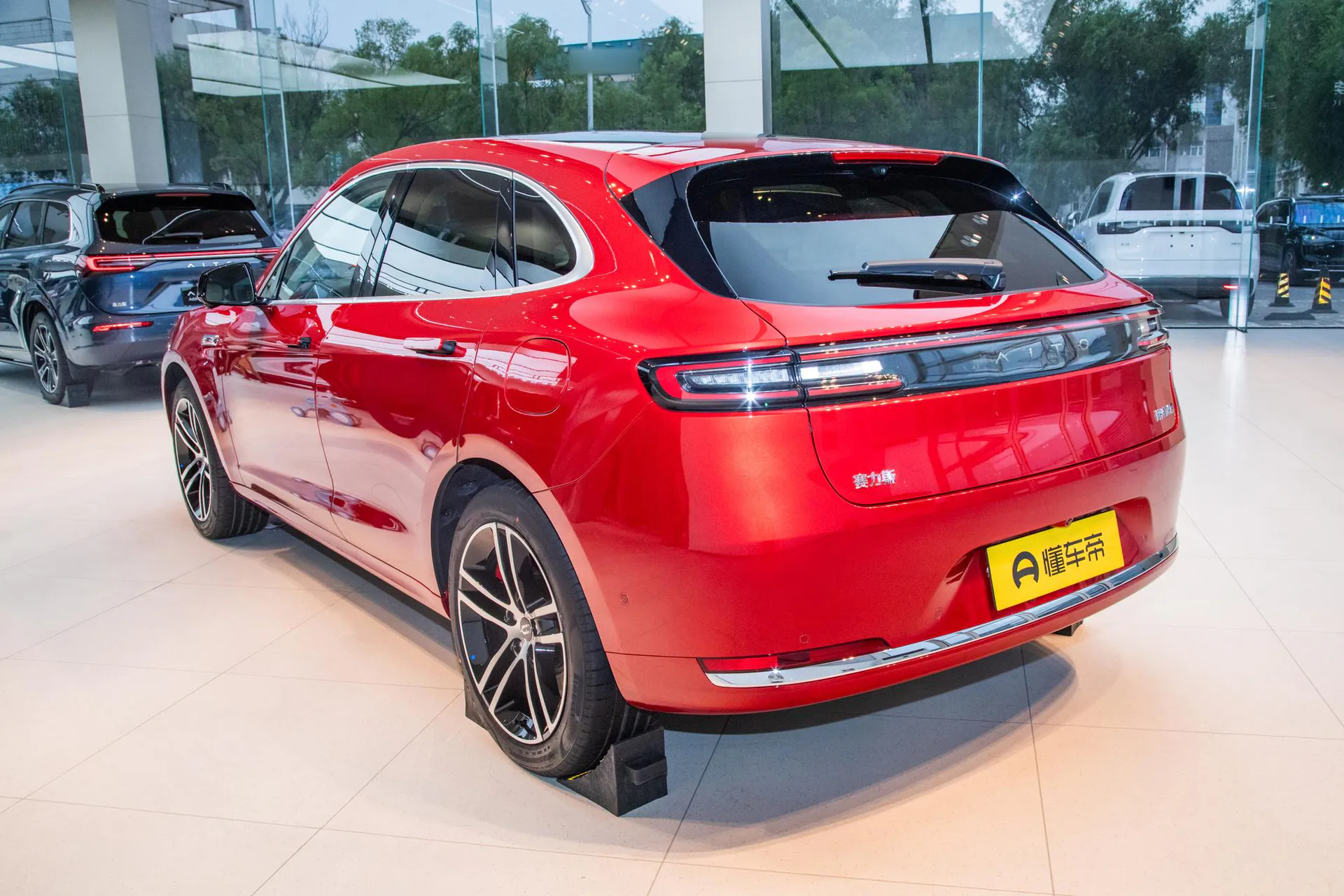  M5 Pure EV Ultra RWD