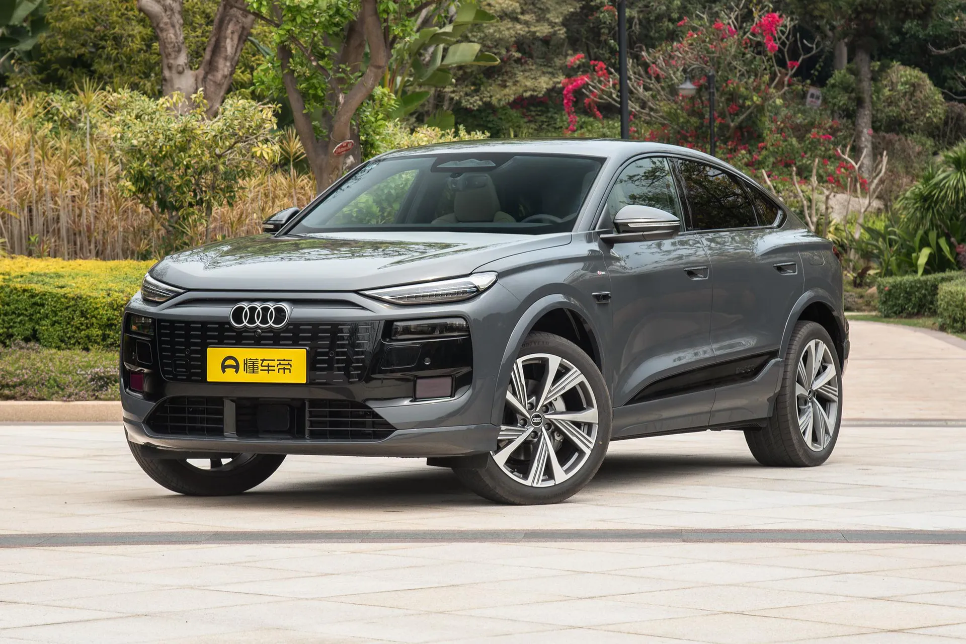  Q6L Sportback e-tron quattro Qiankun ADS