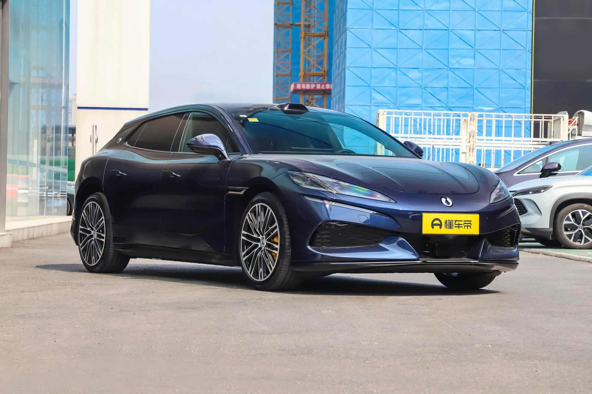  Z9GT Flash Charge Flagship