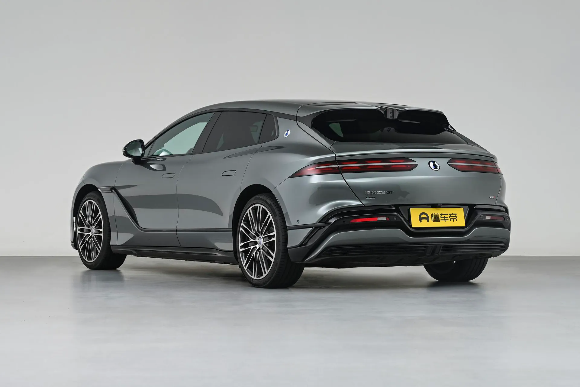  Z9GT Flash Charge Flagship