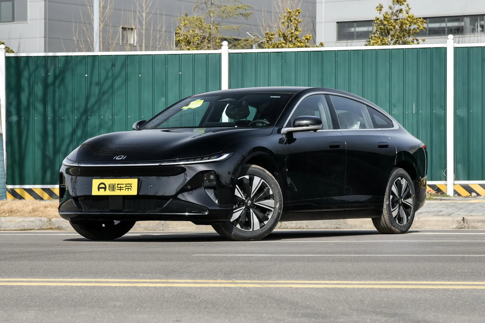 Хэтчбек Changan A07 Ultra Long Range Blue Whale Pure EV 550 Enjoy (2026)