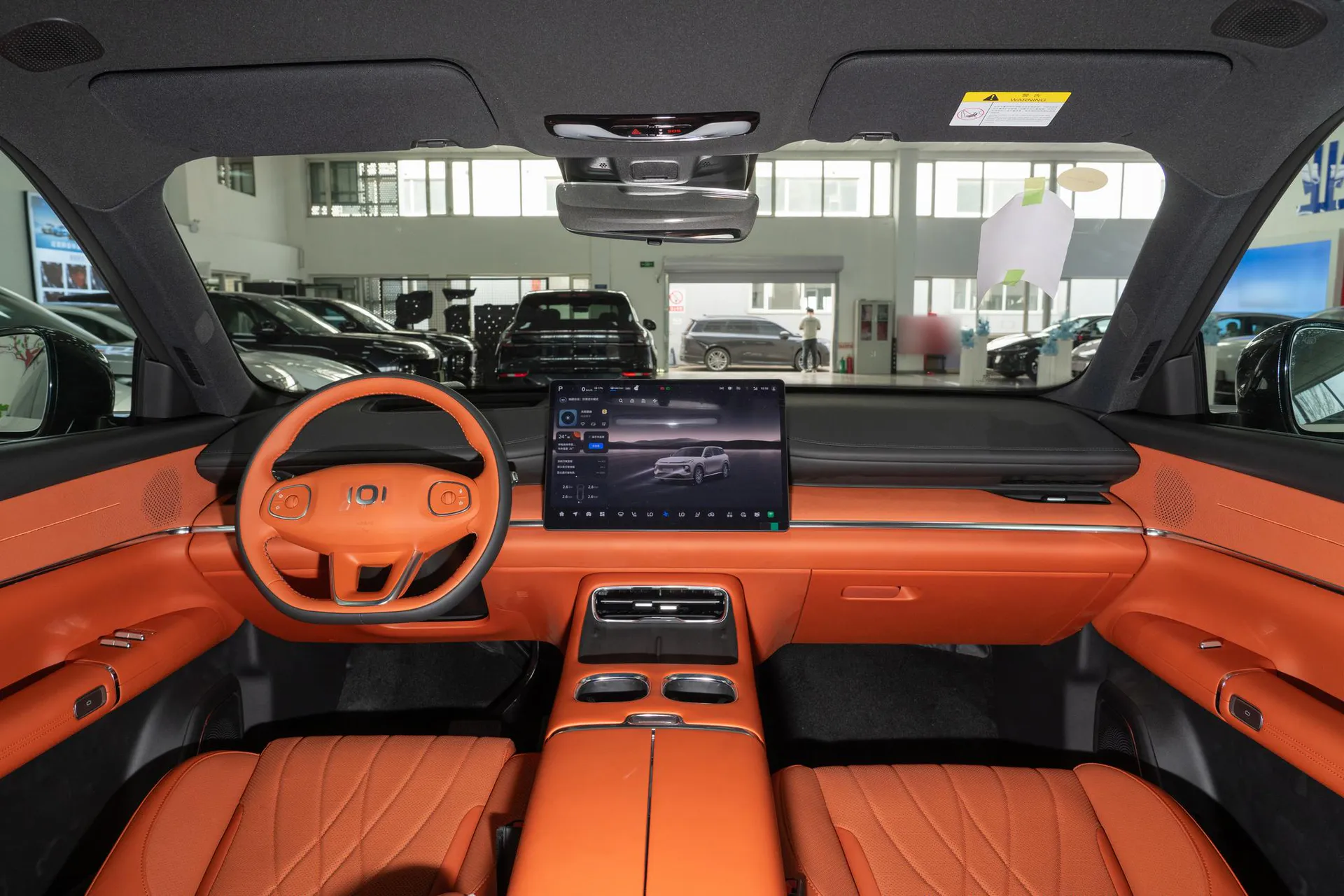  Q07 215 Flagship