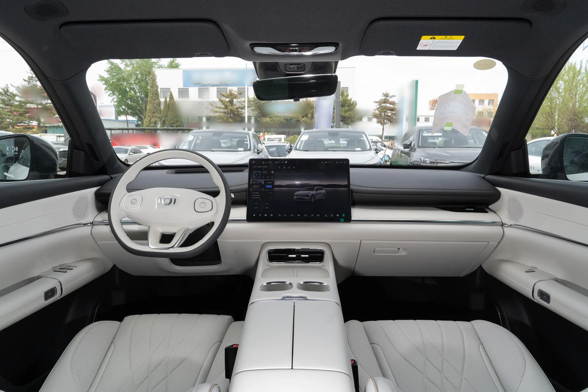  Q07 215 Flagship