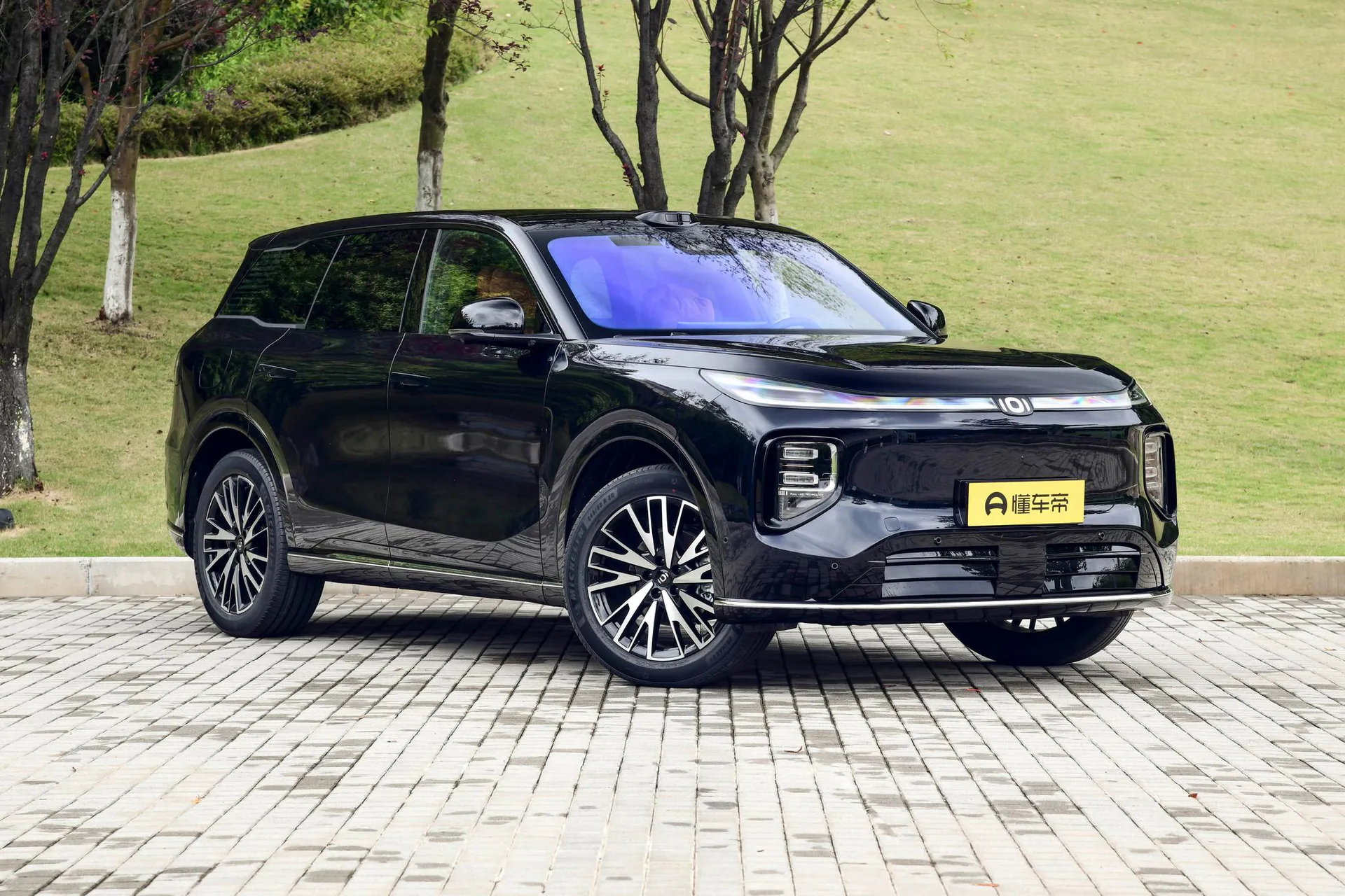  Q07 215 Lidar Flagship Plus