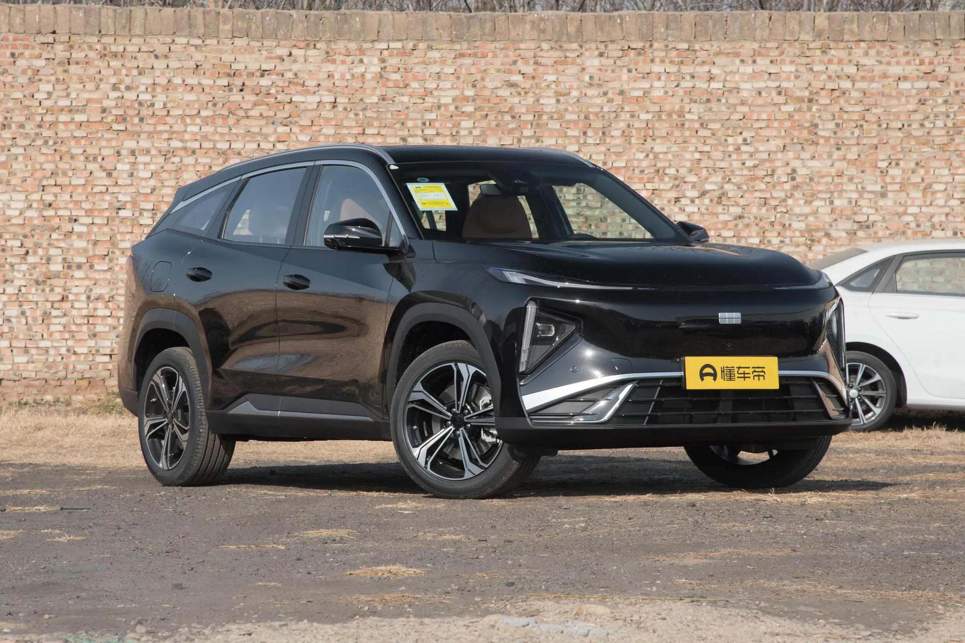  L7 1.5L EM-i 115km Discovery