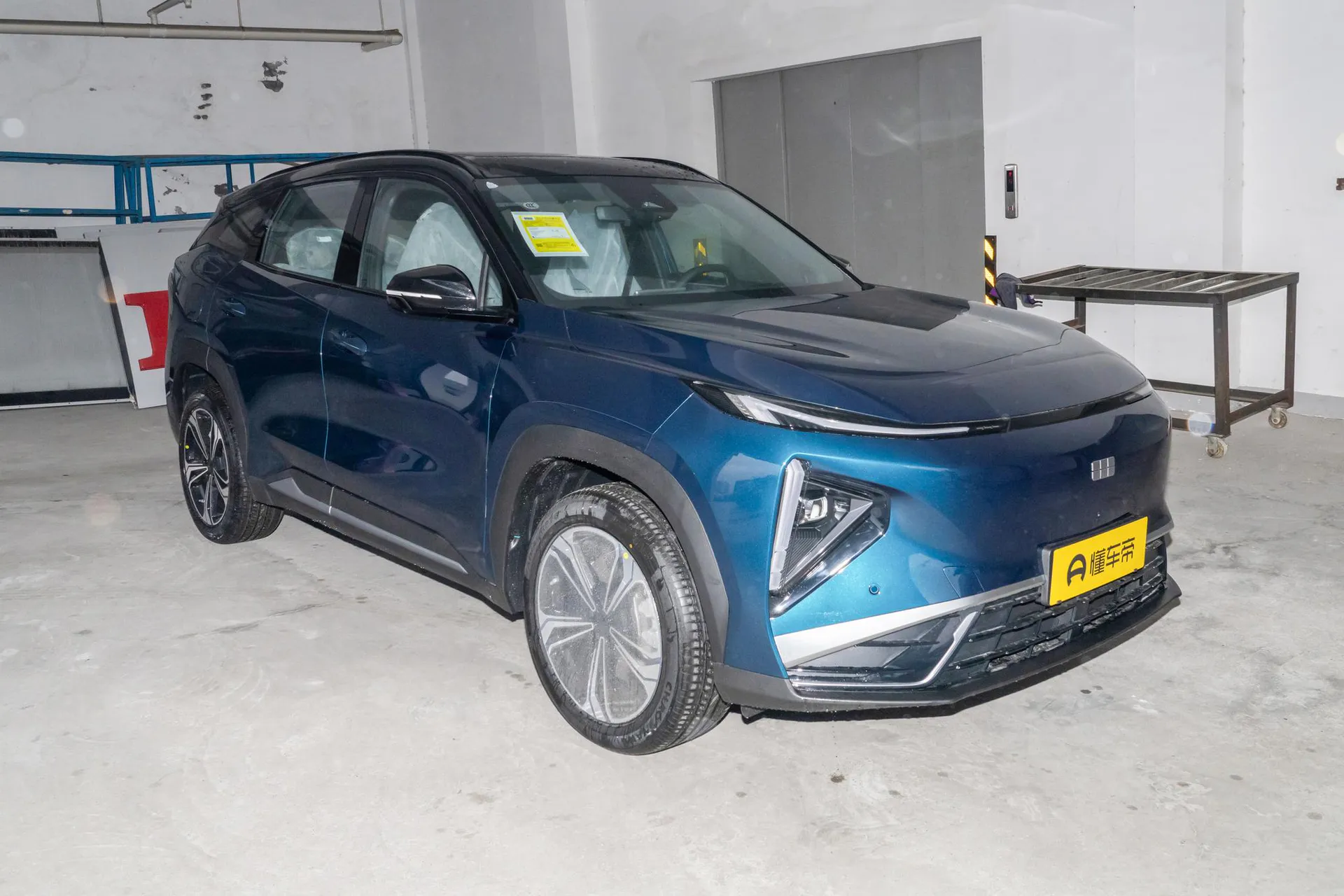  L7 1.5L EM-i 115km Discovery