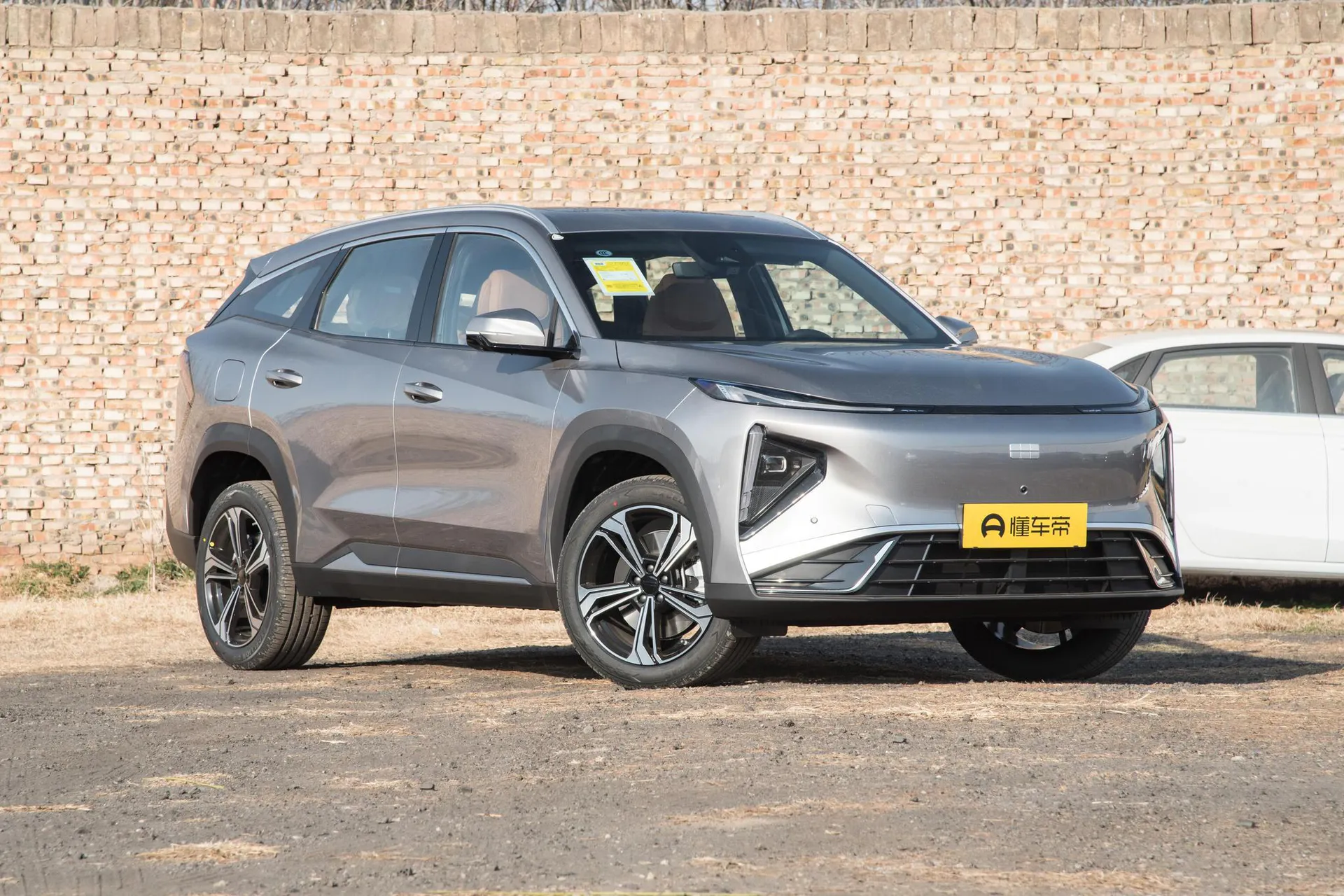  L7 1.5L EM-i 115km Discovery