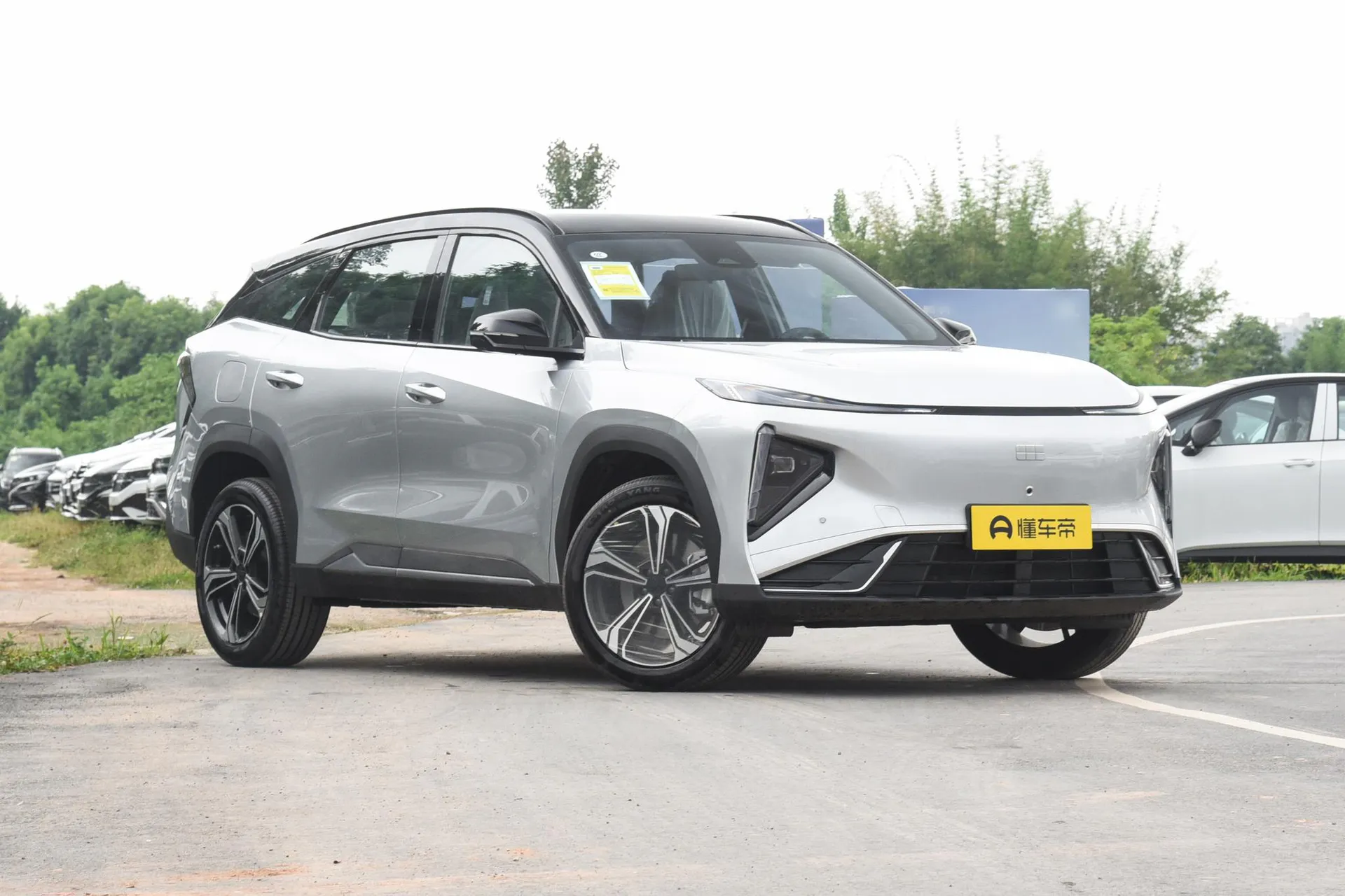  L7 1.5L EM-i 115km Discovery