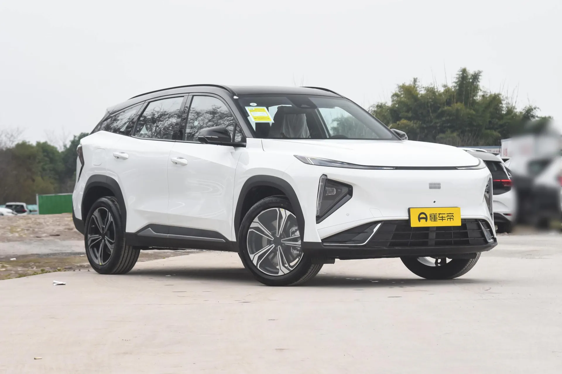  L7 1.5L EM-i 115km Discovery