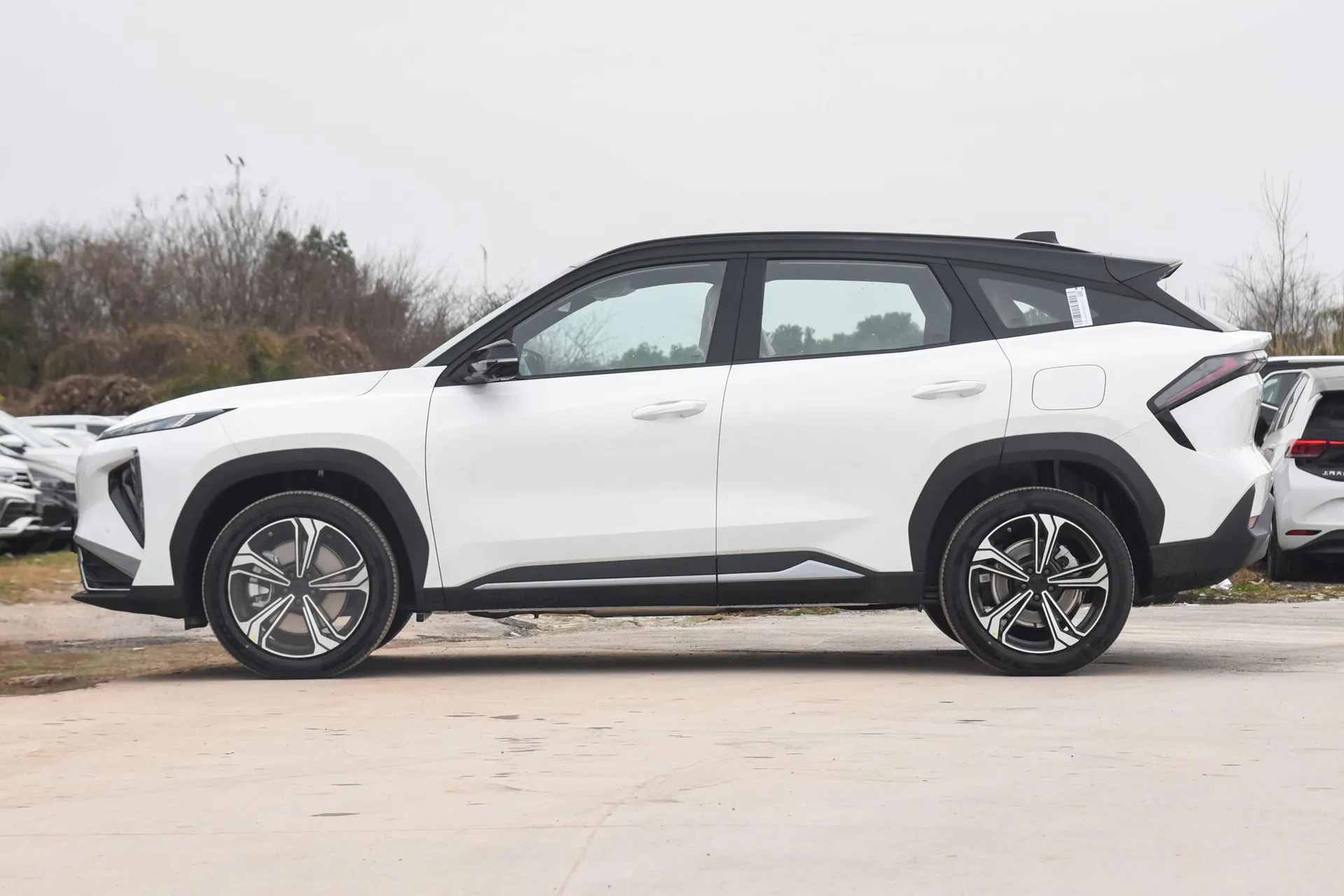  L7 1.5L EM-i 115km Discovery