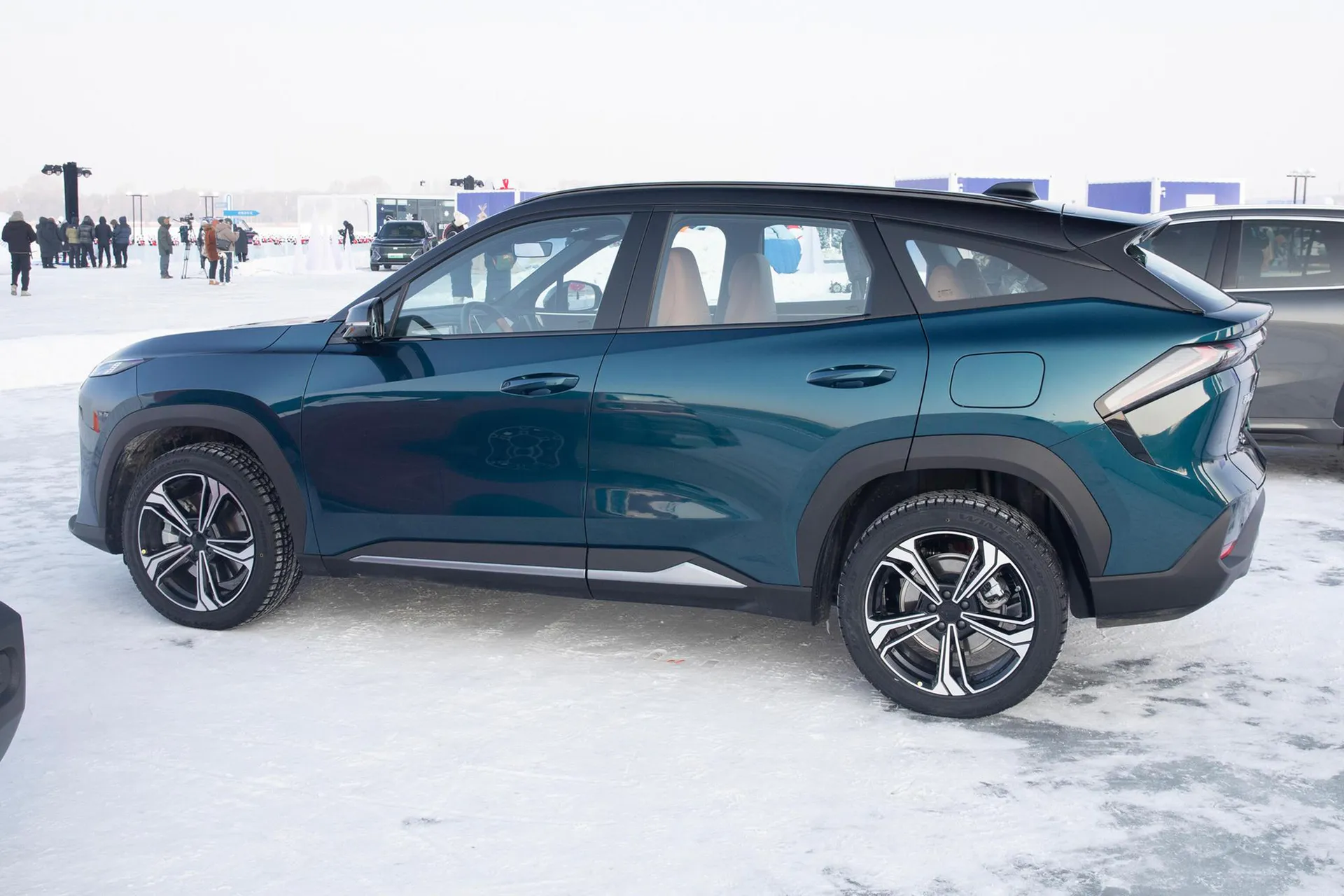  L7 1.5L EM-i 115km Discovery+