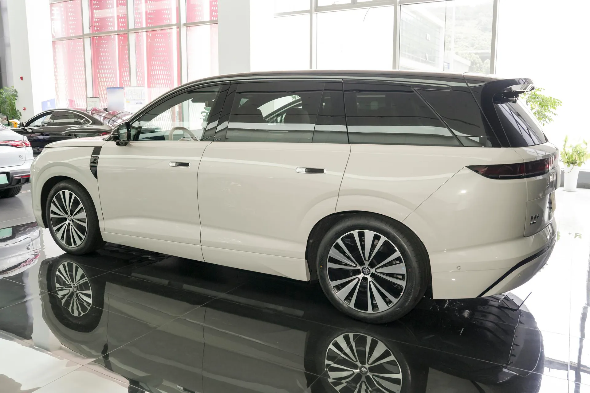  Datang EV 850 KM AWD LiDAR Flagship
