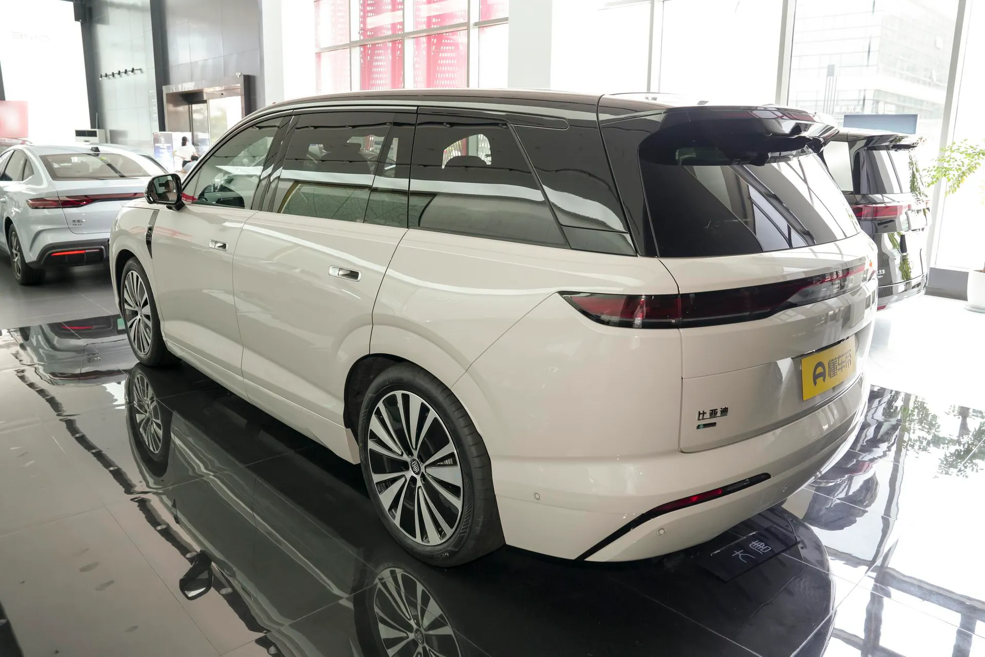  Datang EV 850 KM AWD LiDAR Flagship
