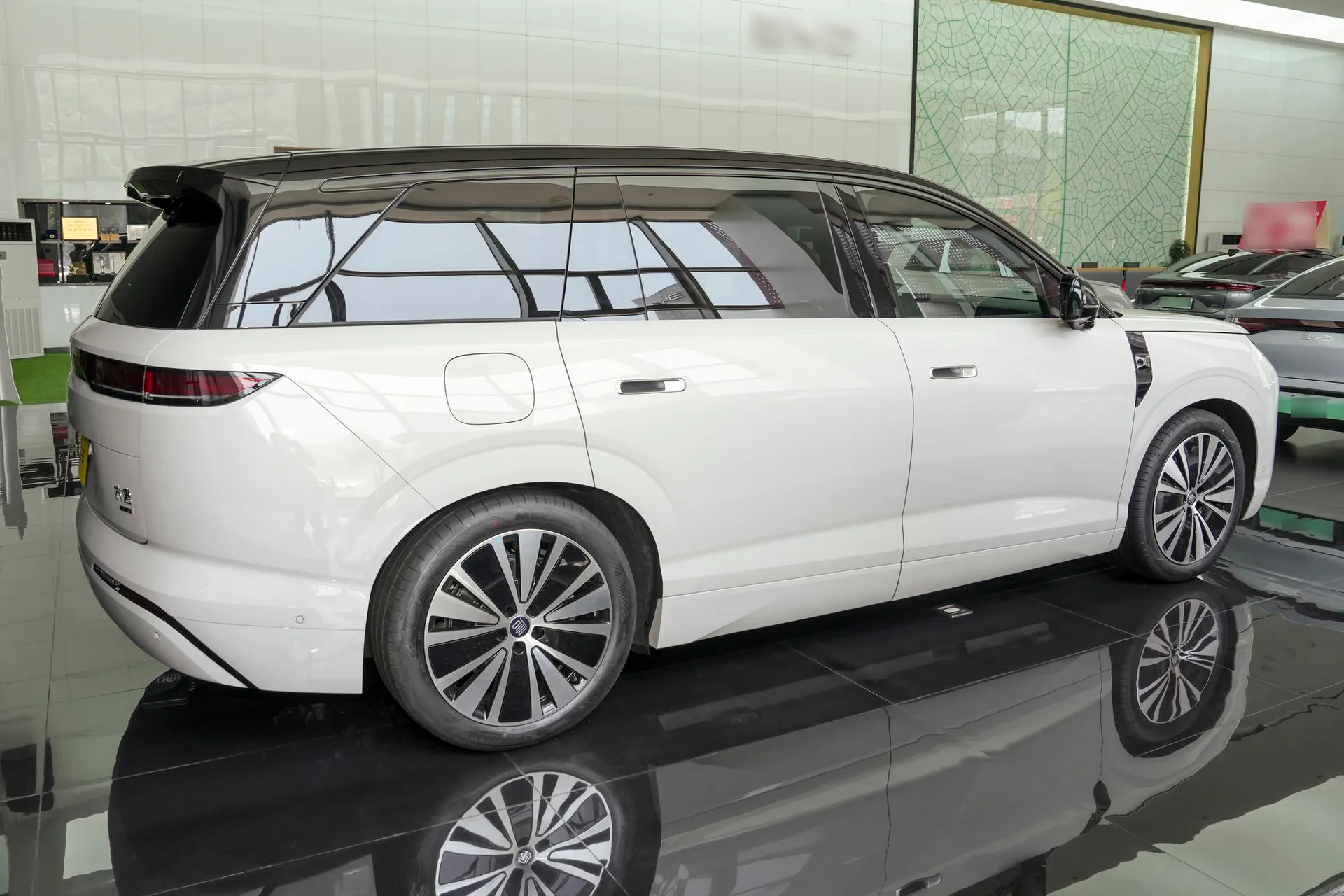  Datang EV 850 KM AWD LiDAR Flagship