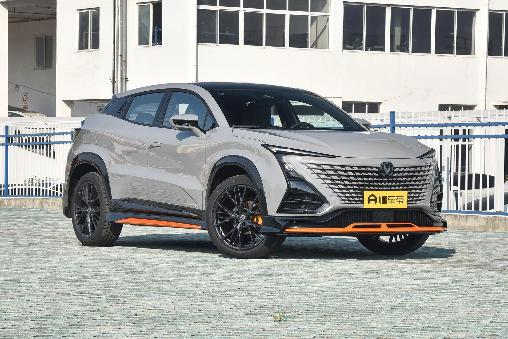  UNI-T Second Generation 1.5T Sport Flagship