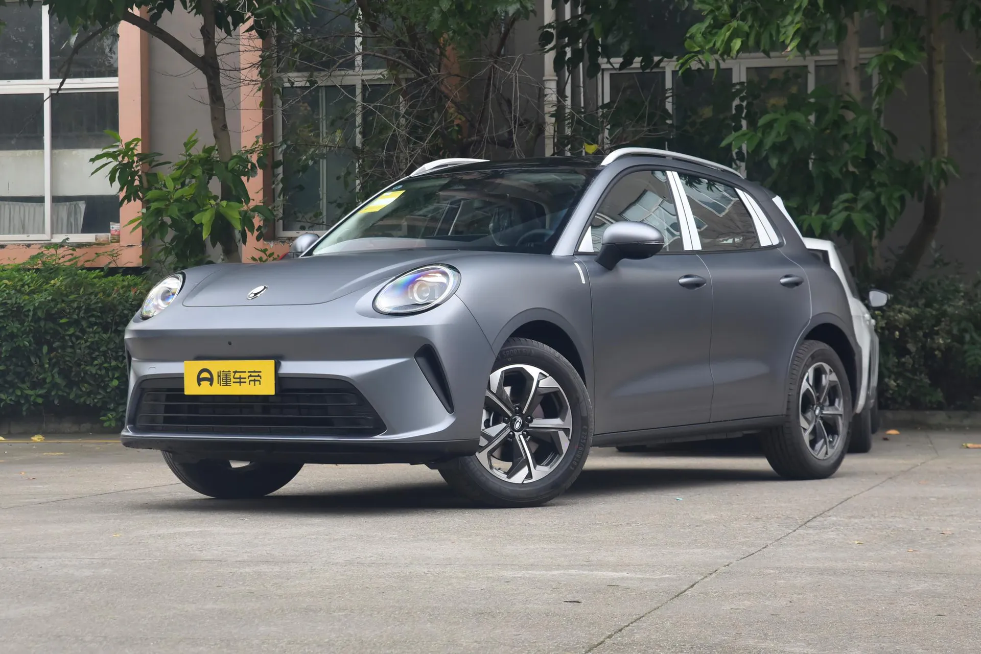  5 EV 480km Pro