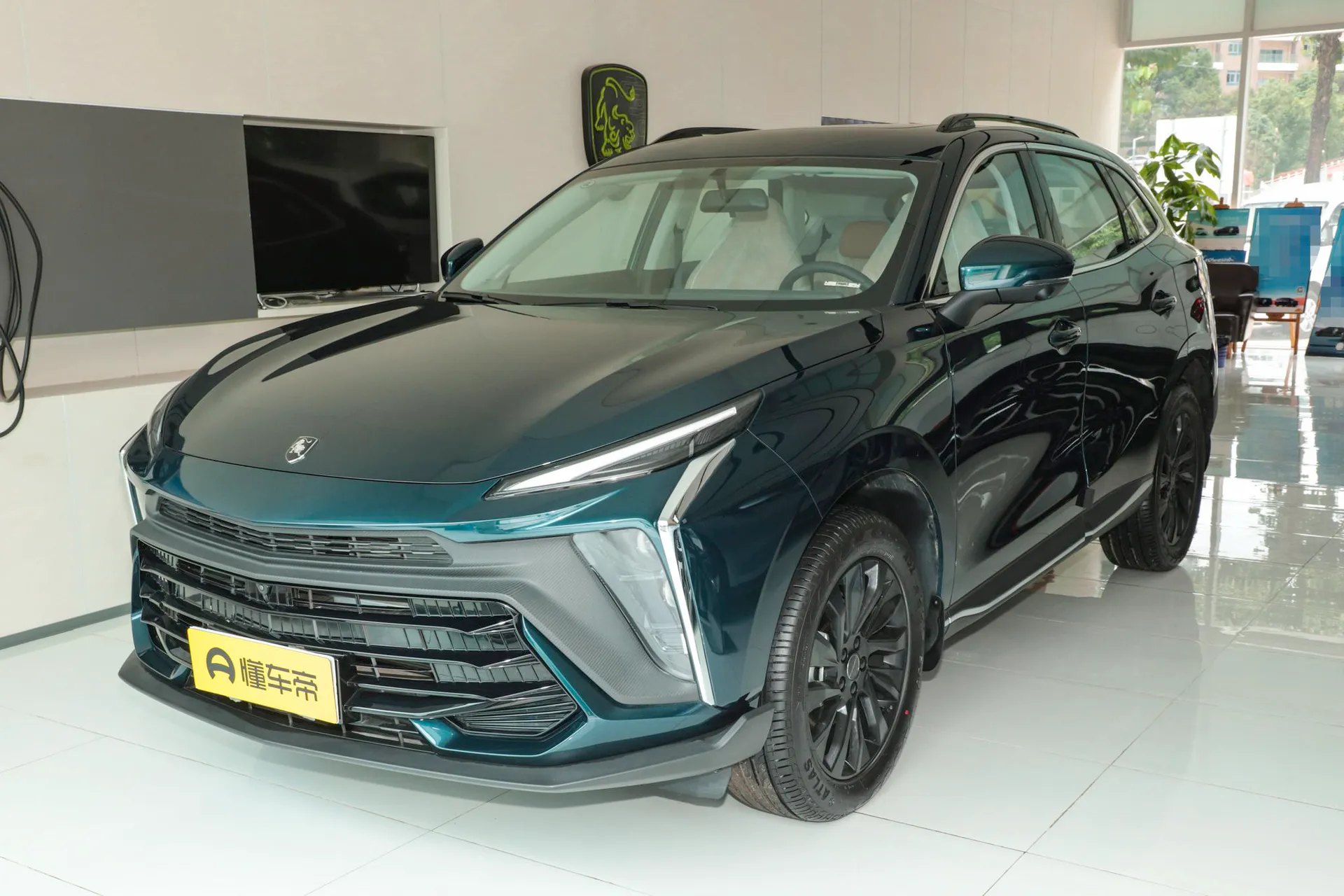 Внедорожник Forthing T5 EVO Raging 1.5TD DCT Mach Diamond (2024)