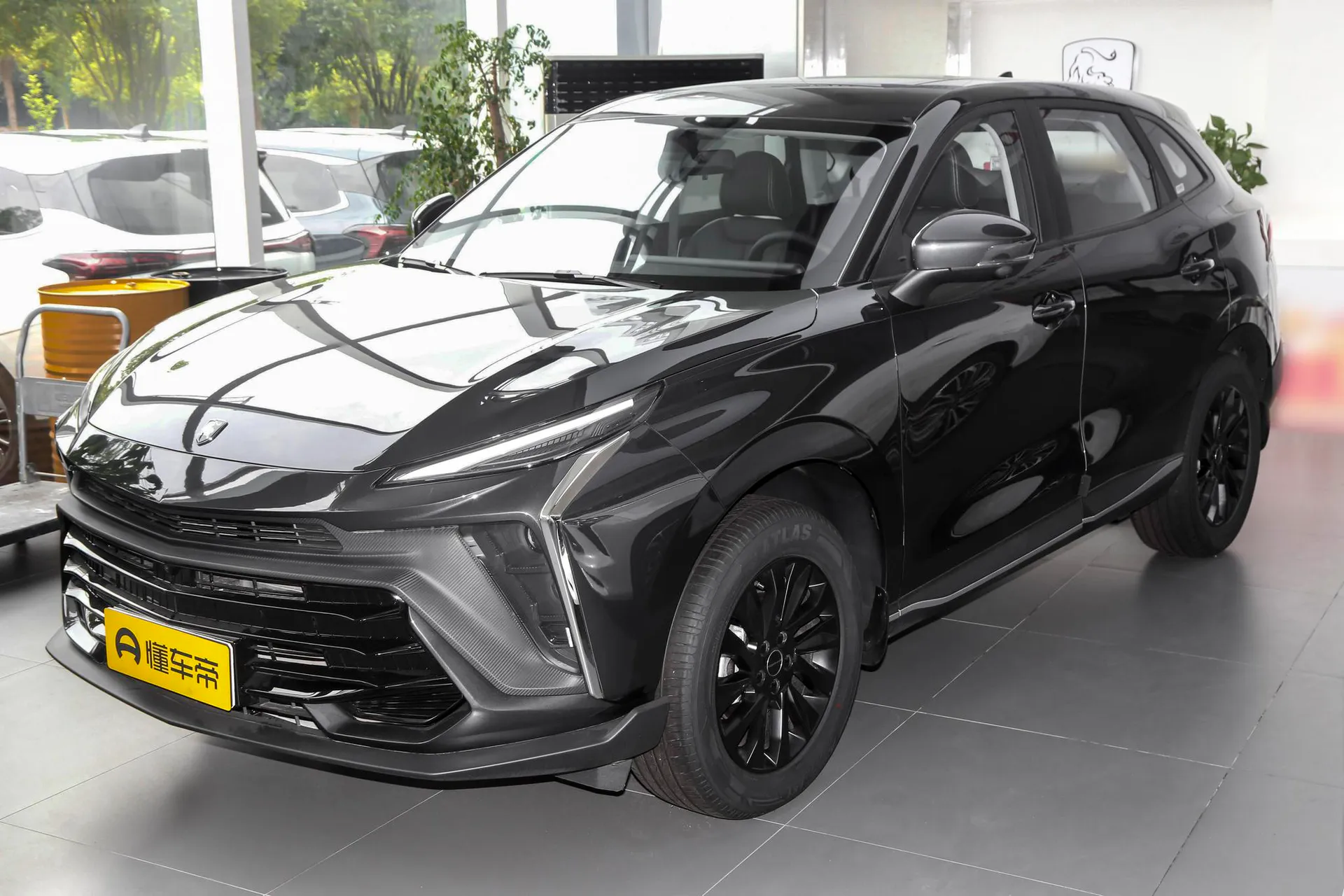  T5 EVO Raging 1.5TD DCT Starry