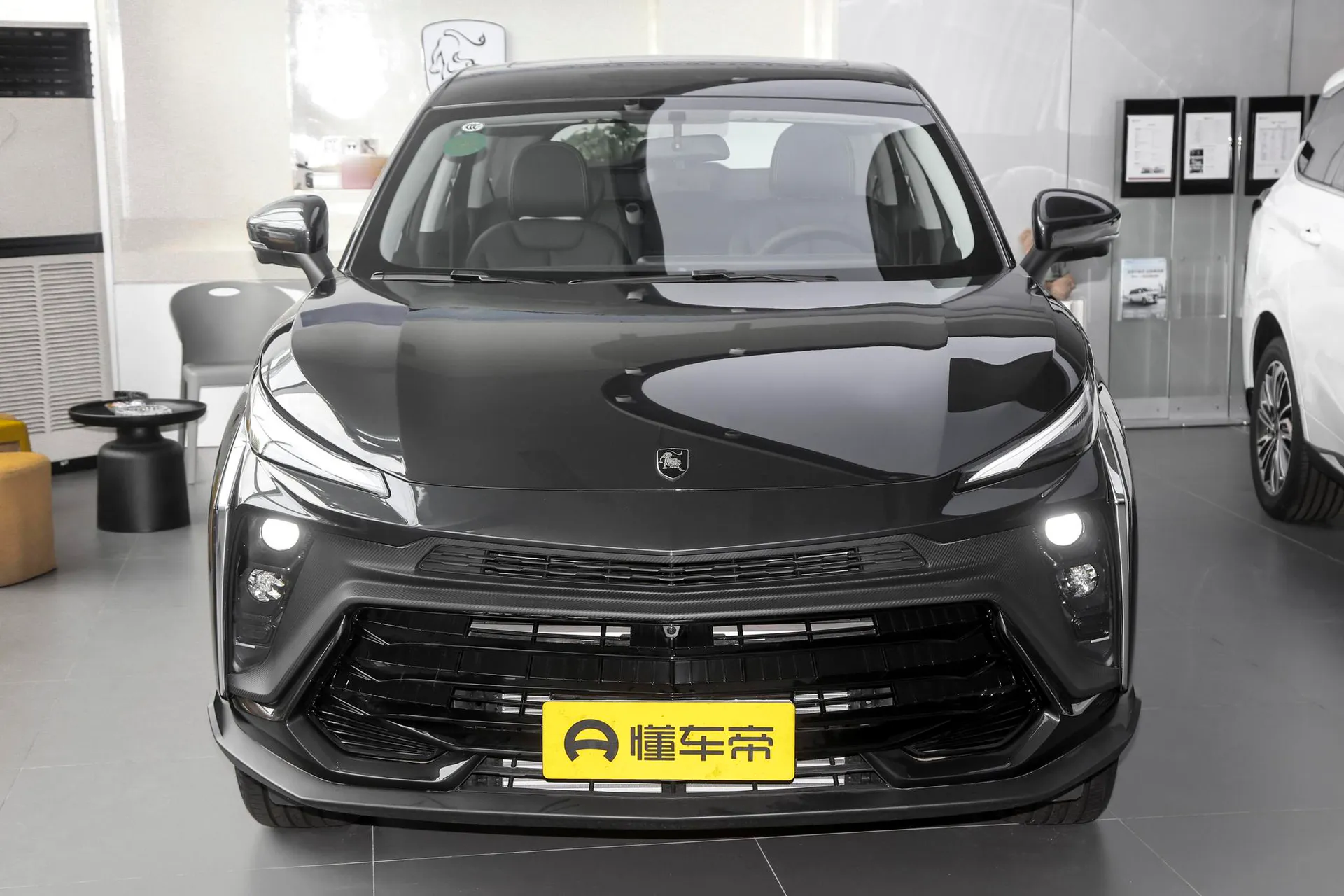  T5 EVO Raging 1.5TD DCT Starry